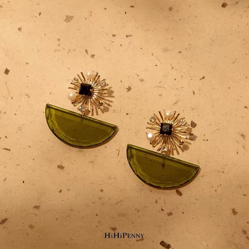 Brass electroplated 18K real gold fireworks style ➕ acetate natural pearl series, Korean style elegant and high-end earrings detail image 2