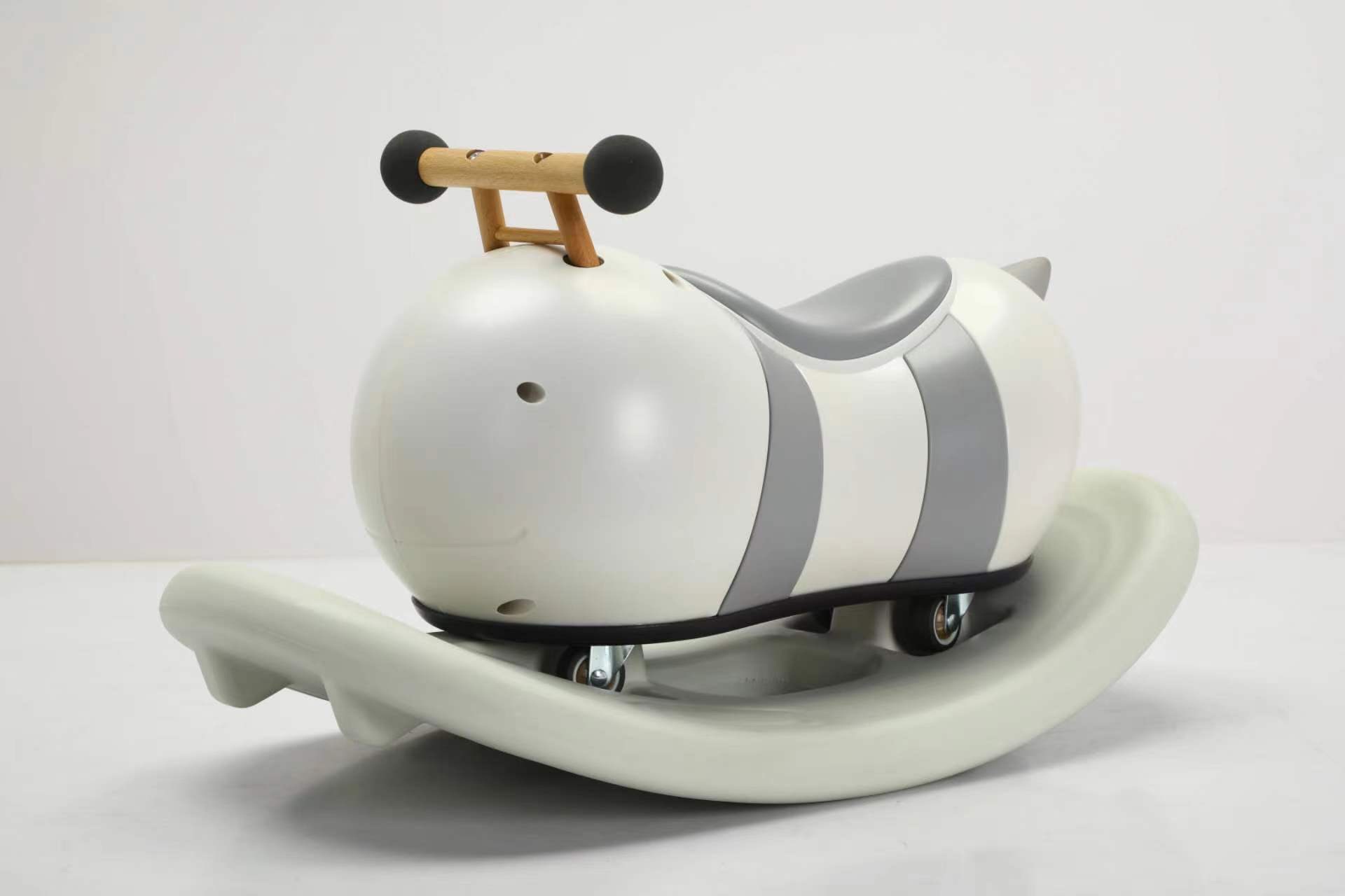 童车多功能儿童滑行车儿适用0-5岁花生车童车