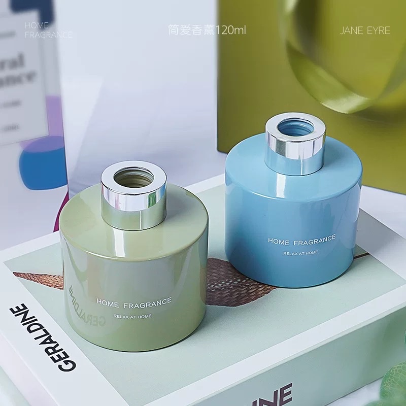 香薰摆件香薰摆件无火香薰精油彩色圆瓶室内藤条香薰摆件卫生间