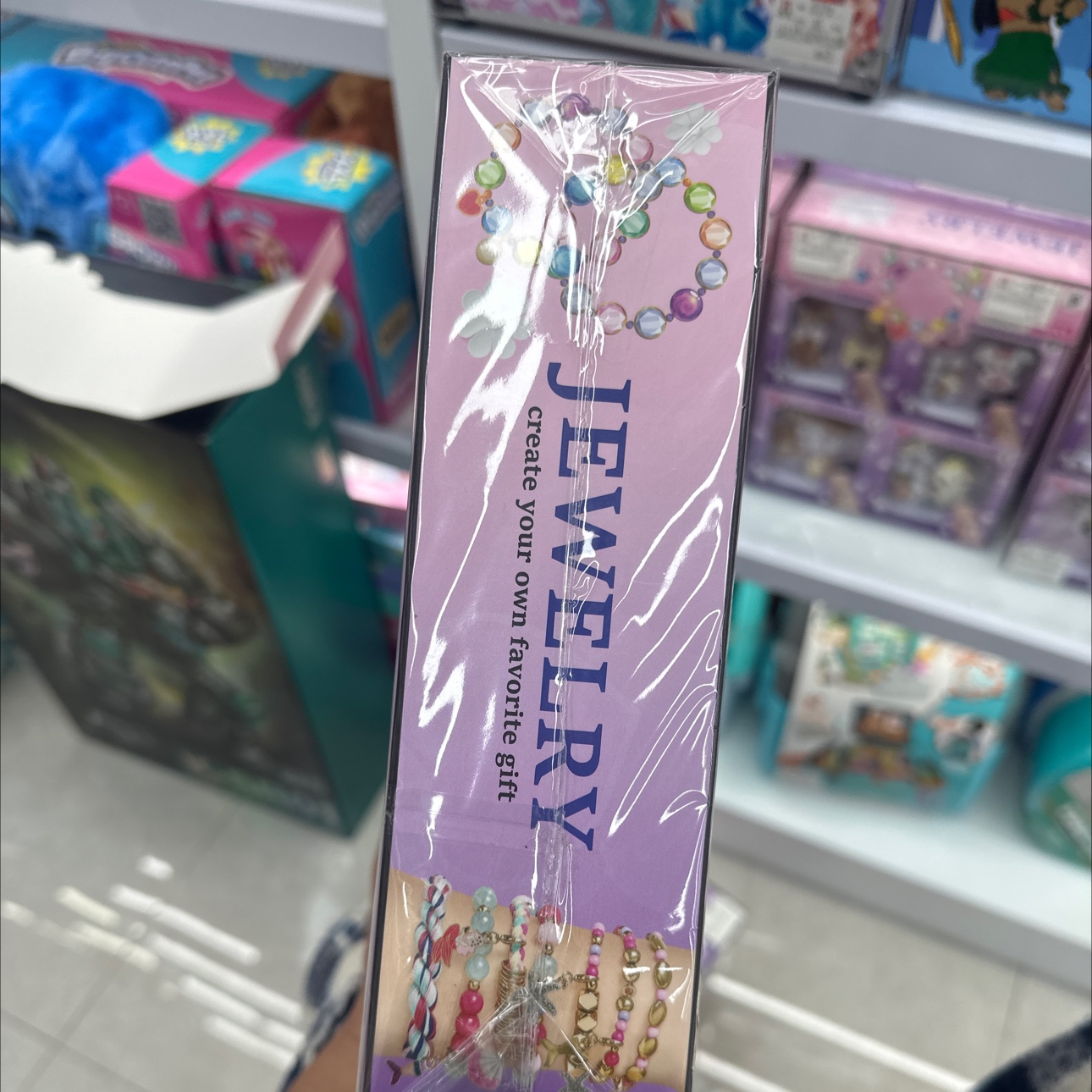 A variety of fashionable ring accessories are available, including creative and trendy toys for women, children's rings, and lighting fixtures Specification image