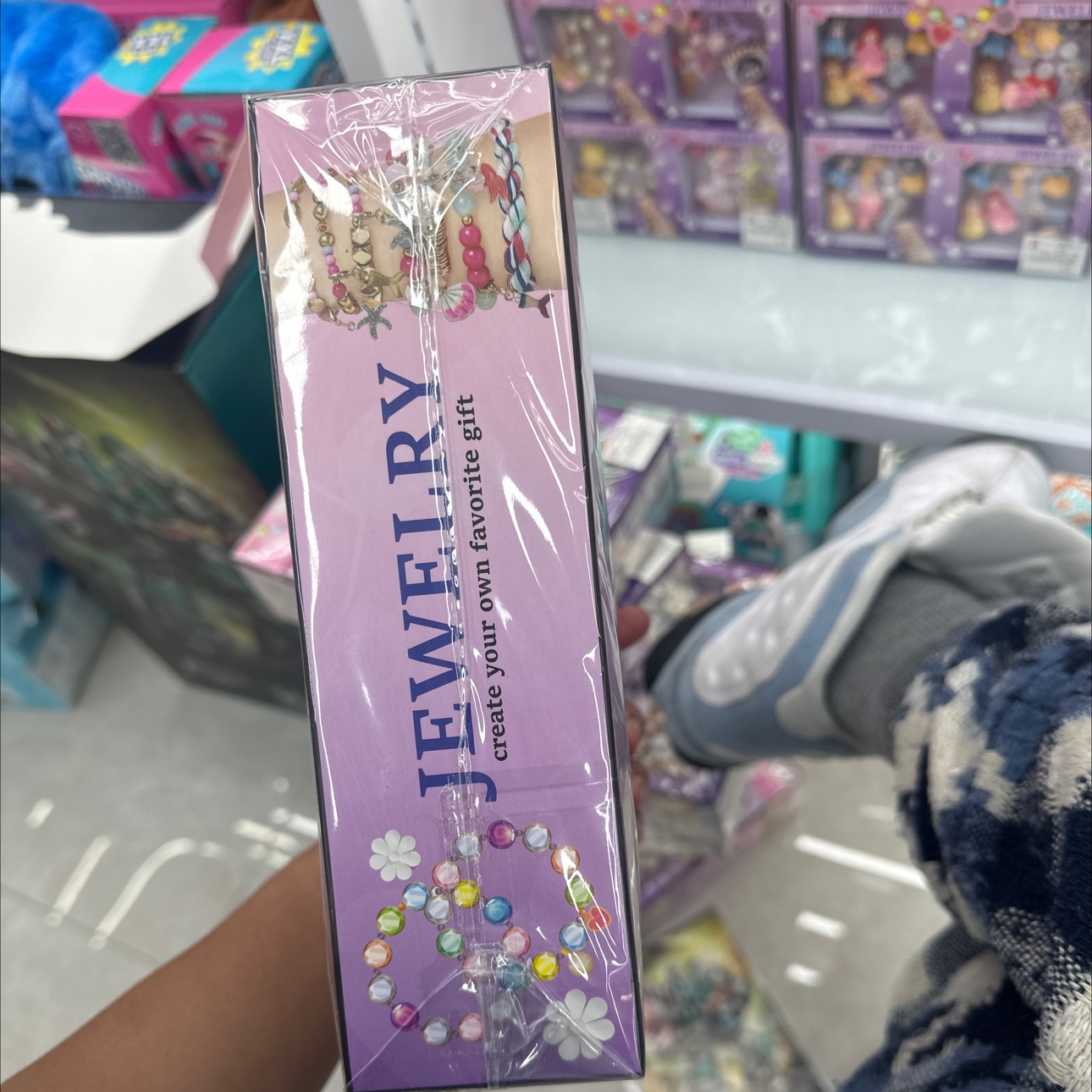 Ladies' jewelry, rings, creative and trendy toys, children's lighting fixtures, fashionable accessories Specification image