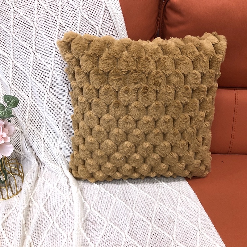 A versatile rabbit fur cream-style pillowcase for cross-border trade, with a retro French high-end feel. It is suitable for living room sofa cushions, backrests, and bed cushions detail image 6