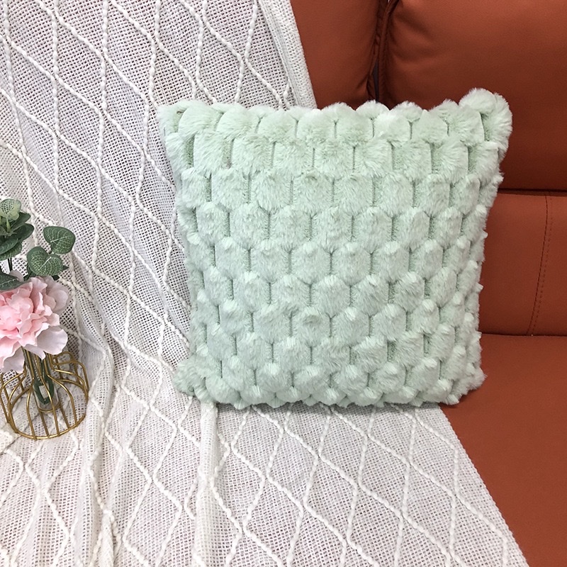 A versatile rabbit fur cream-style pillowcase for cross-border trade, with a retro French high-end feel. It is suitable for living room sofa cushions, backrests, and bed cushions detail image 9