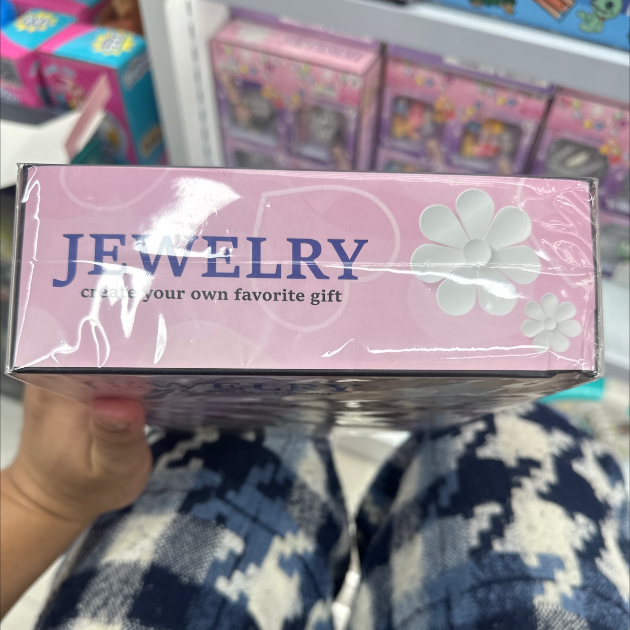 Ladies' jewelry rings, creative and trendy toys, children's rings, illuminated decorations, fashionable and personalized accessories Specification image