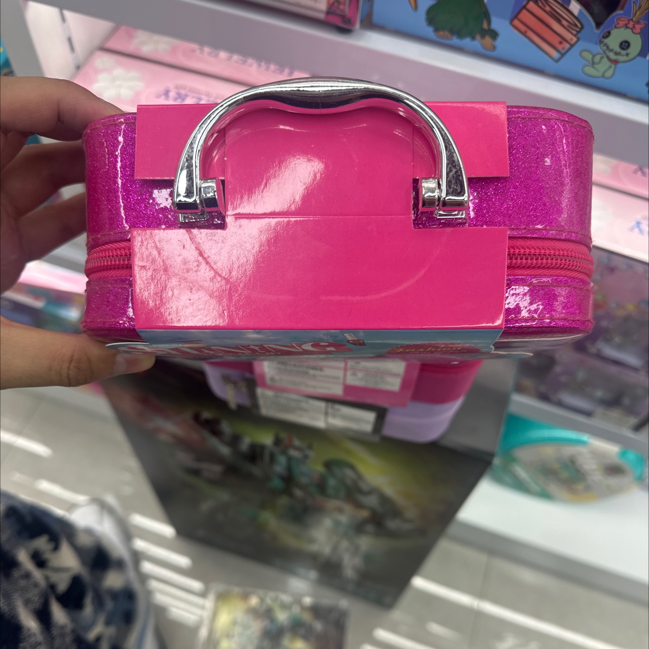 Children's makeup sets, nail polish toys, cross-border makeup combinations, children's makeup products, suitable for kids, safe and non-irritating Application Scenario