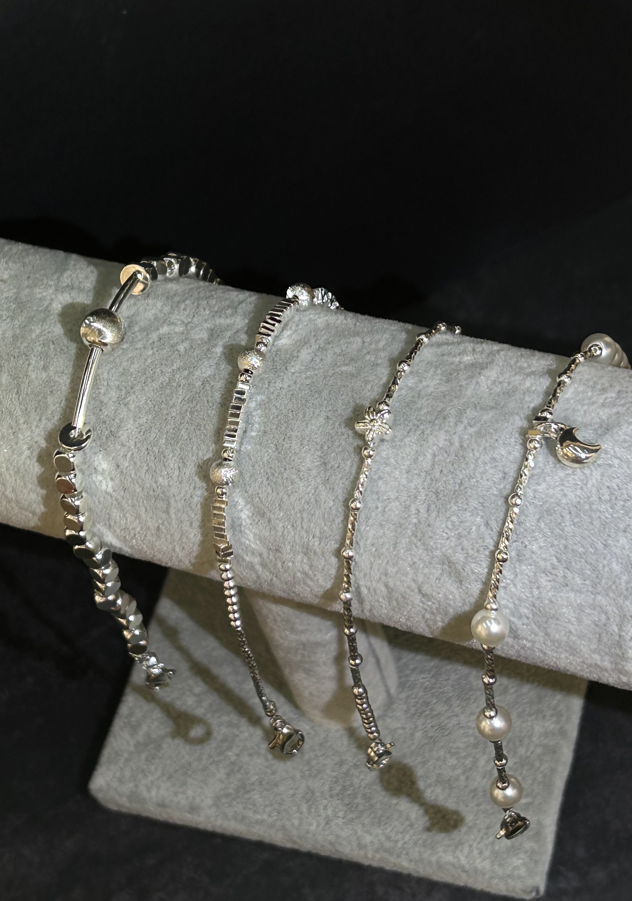 可爱水晶手链锆石手串琉璃手串时尚手饰女学生简约手链手饰品银饰手链不褪色锆石手链产品图