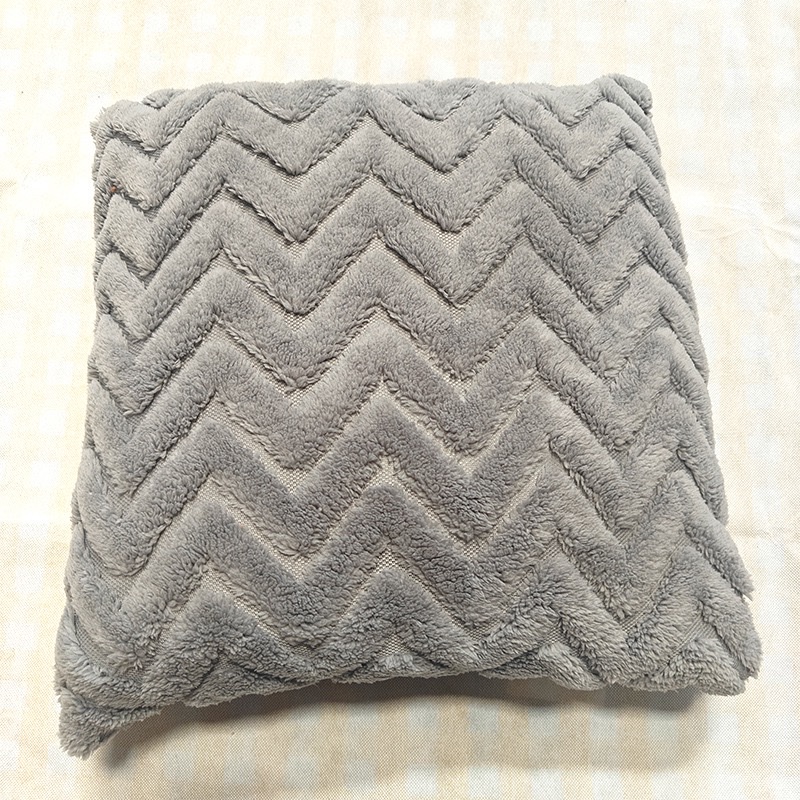 Wholesale of cross-border double-sided plush pillow solid color sofa, square wavy pillow cover cushion, living room cream style pillow detail image 7