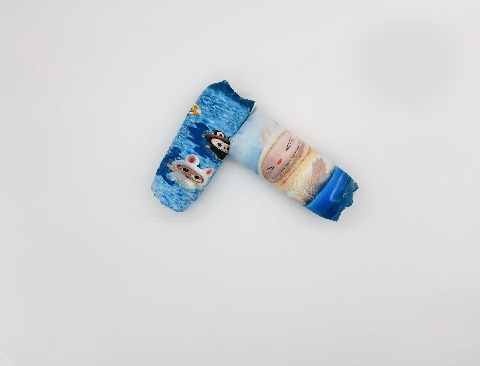 Factory direct sales of winter plush stress-relieving toys. The water snake is hard to catch and a great release item. Soft touch, relaxing and stress-relieving entertainment products Item Picture