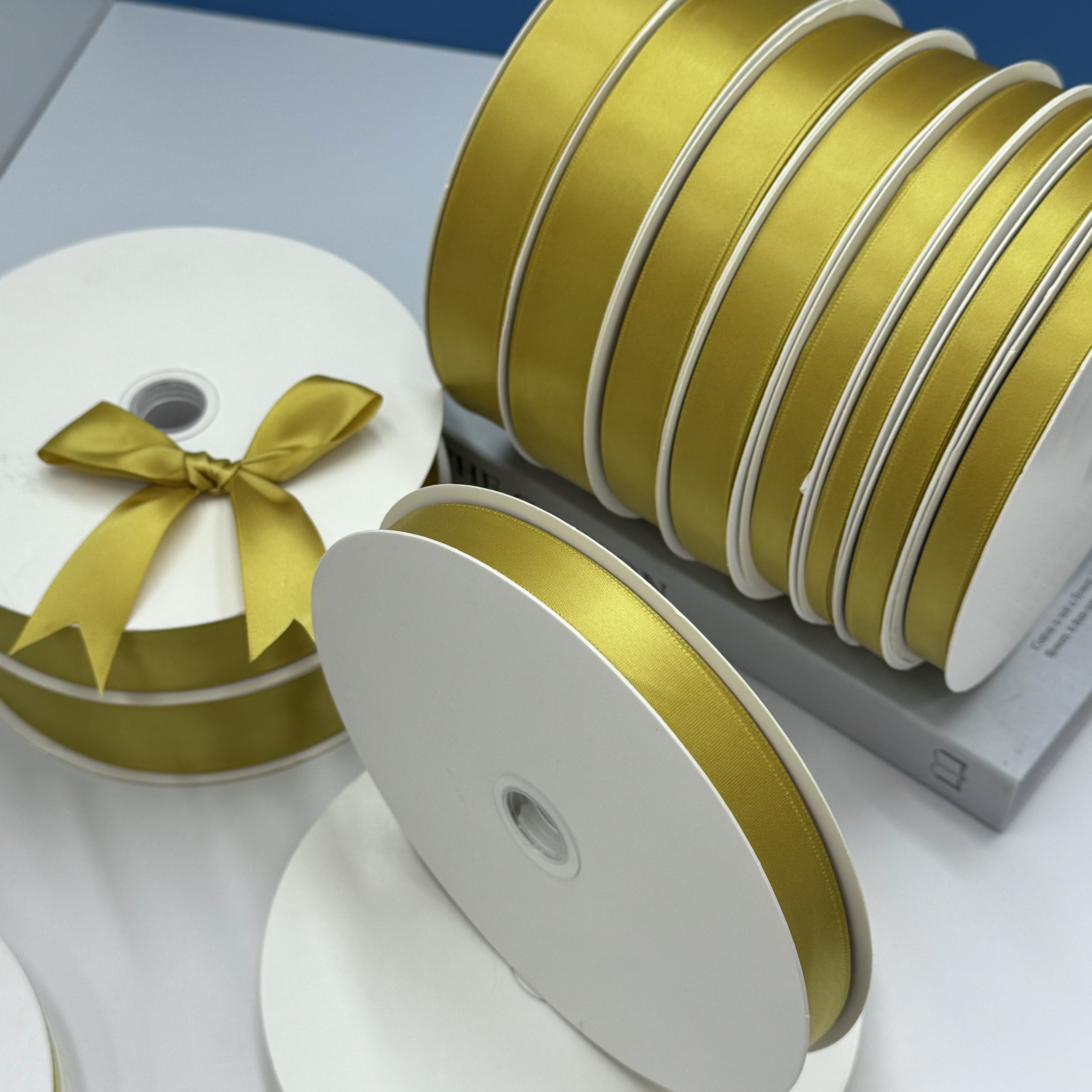 0.3-5 cm golden ribbon, encrypted polyester ribbon, ribbon, gift packaging, ribbon, webbing, single or double-sided ribbon, ribbon