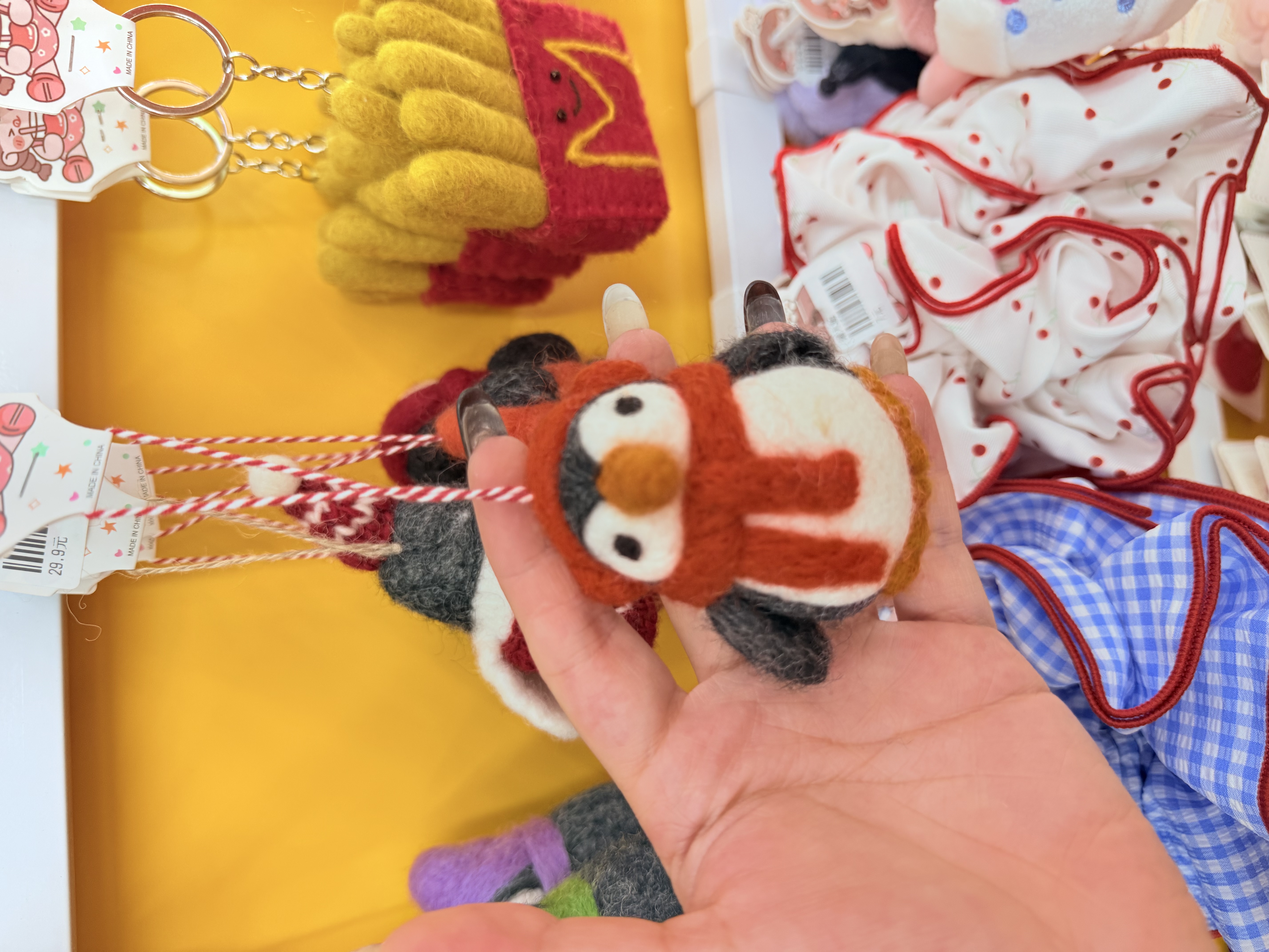 可爱企鹅毛绒玩具创意潮流挂件可爱玩偶抱枕儿童礼物趣味玩偶挂饰