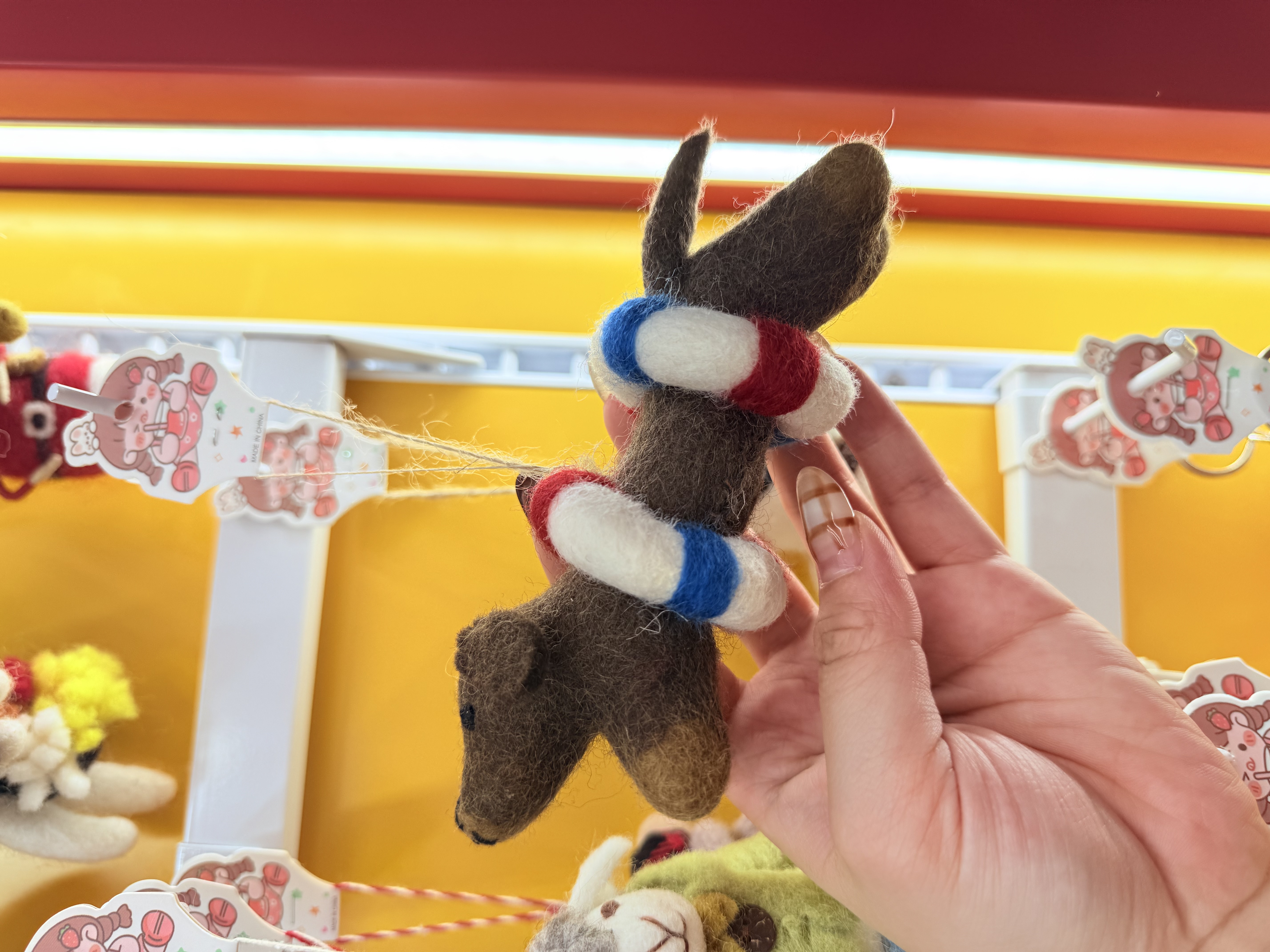 游泳小狗毛绒玩具创意潮流挂件可爱玩偶抱枕布艺礼品儿童玩偶挂饰