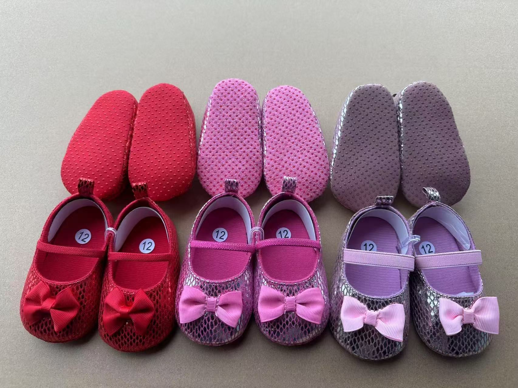 蝴蝶结松紧公主鞋