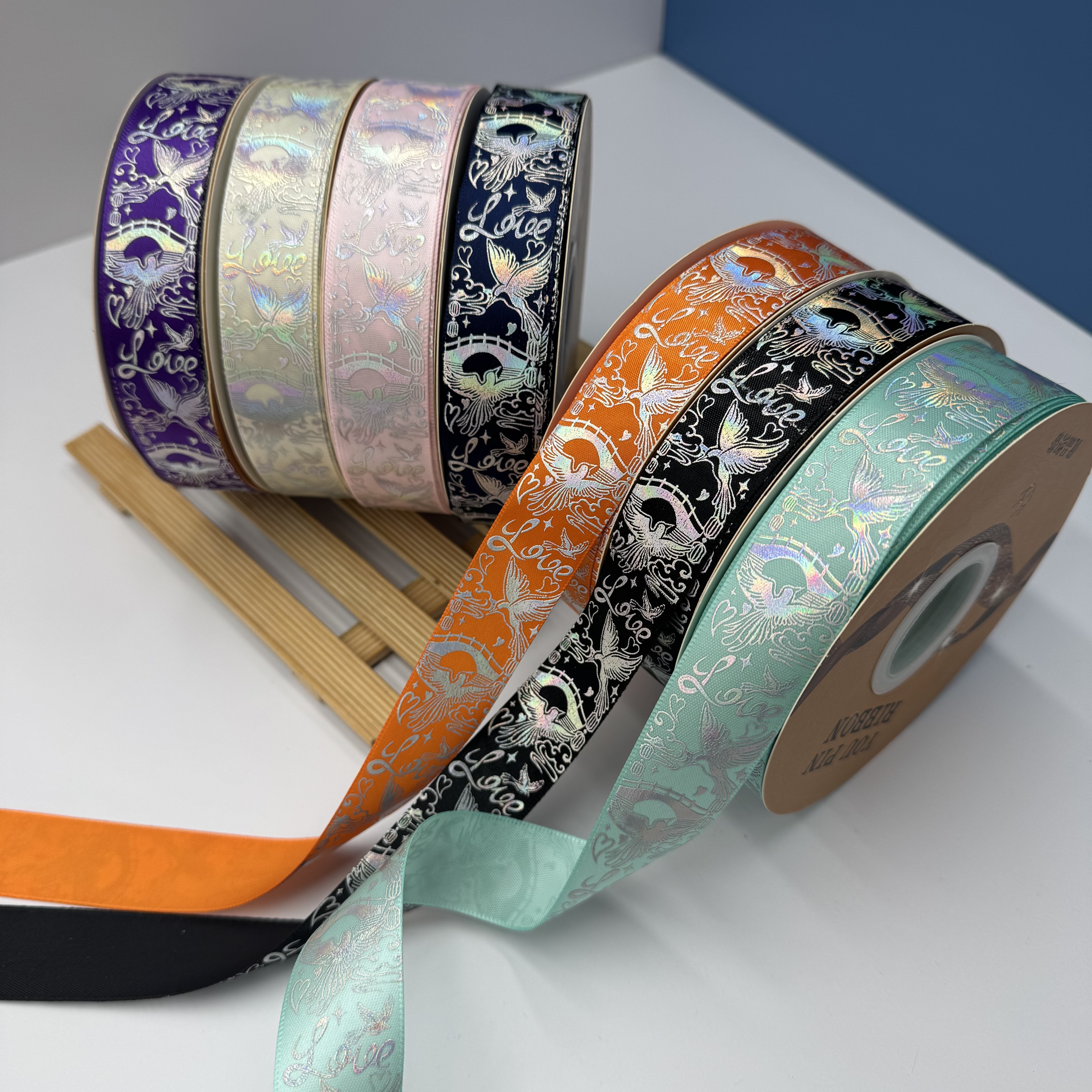 2.5cm wide best-selling plain silver silk satin gift box, ribbon bow, factory direct sales, bar tray ribbon, wedding candy box, flower packaging ribbon detail image 8