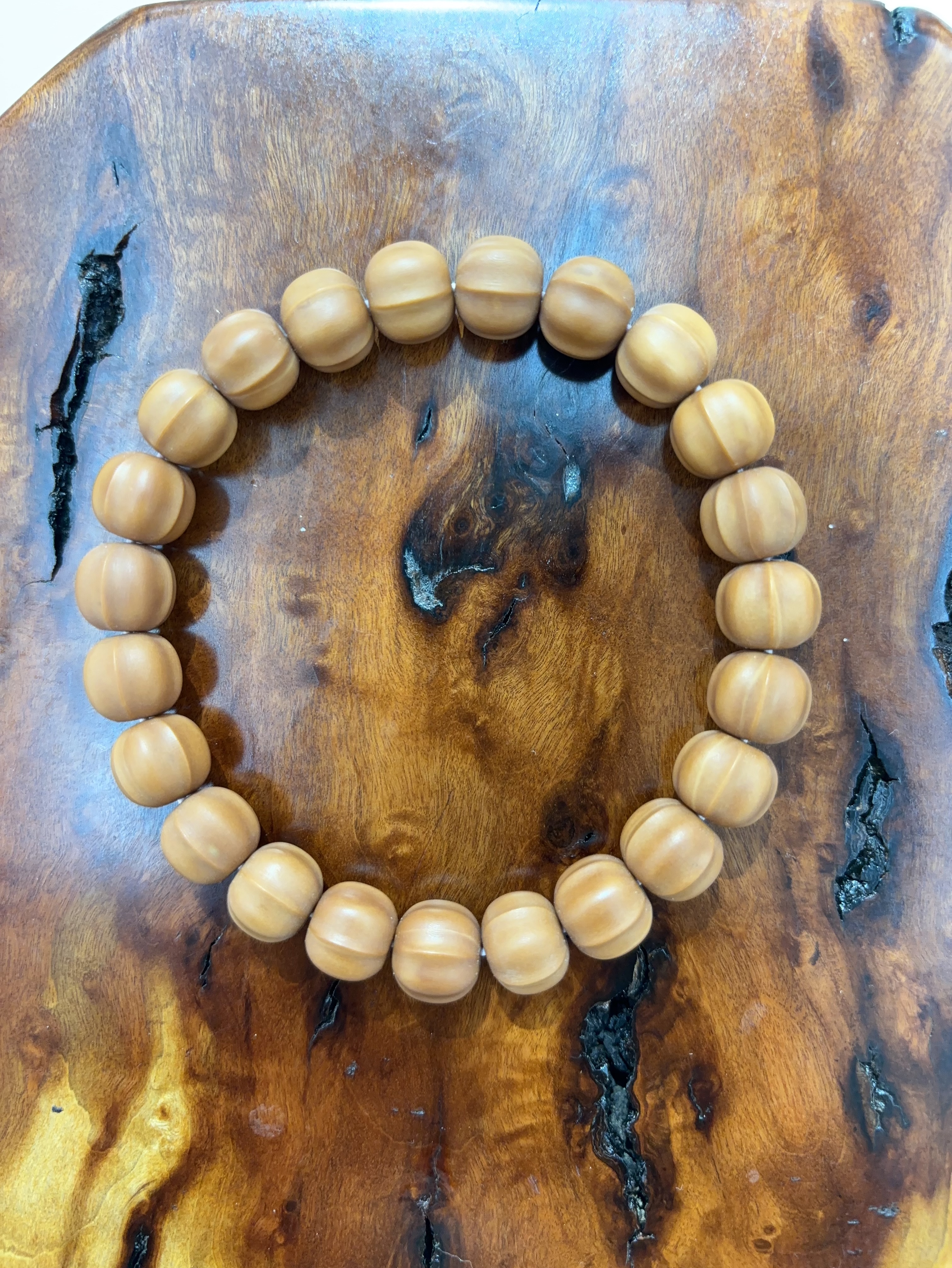 天然野生雕刻猴头手串鲨鱼背光珠手盘小核桃单圈文玩男女佛珠盘玩手链手串详情图2