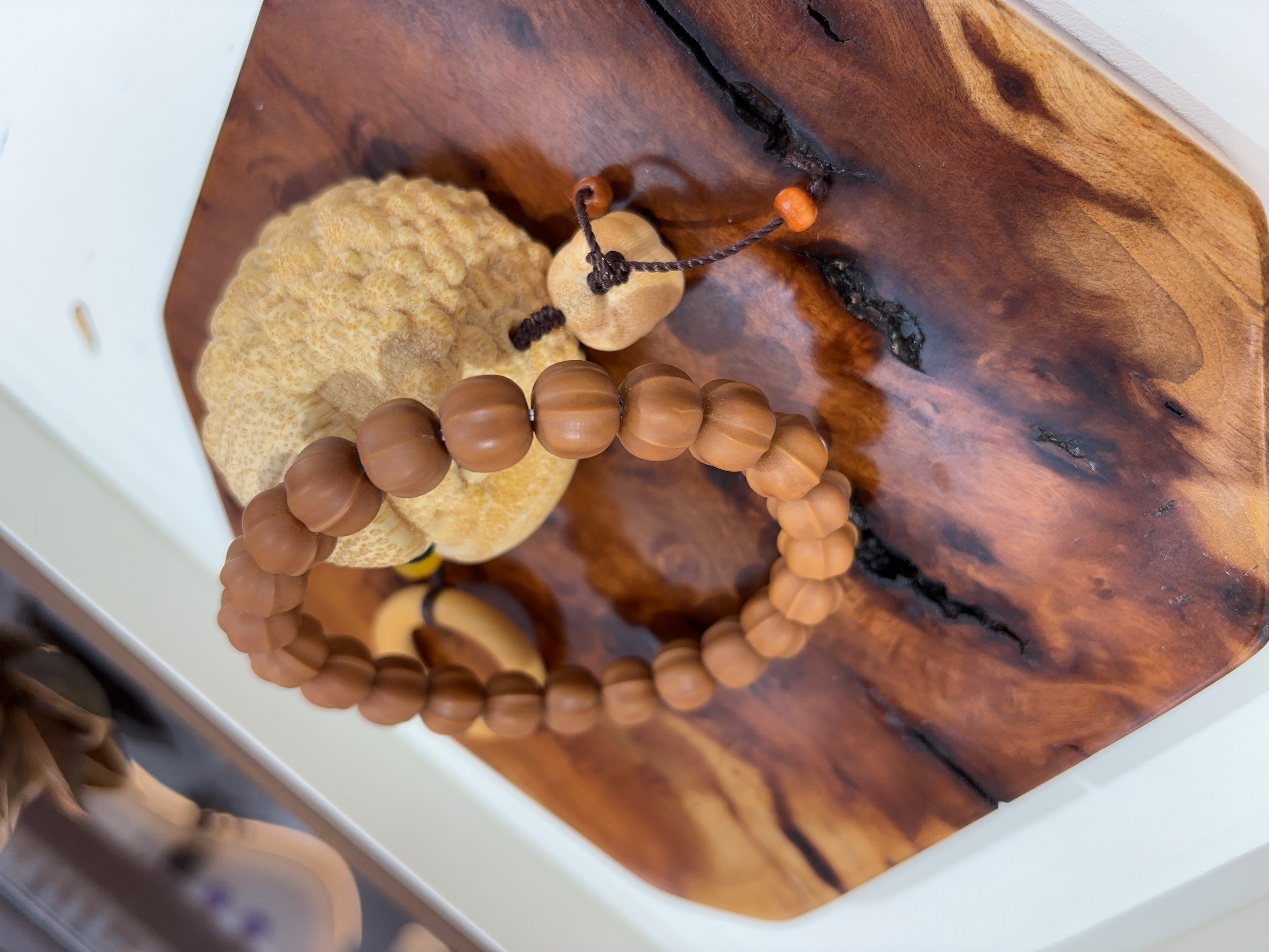 天然野生雕刻猴头手串鲨鱼背光珠手盘小核桃单圈文玩男女佛珠盘玩手链手串详情图4