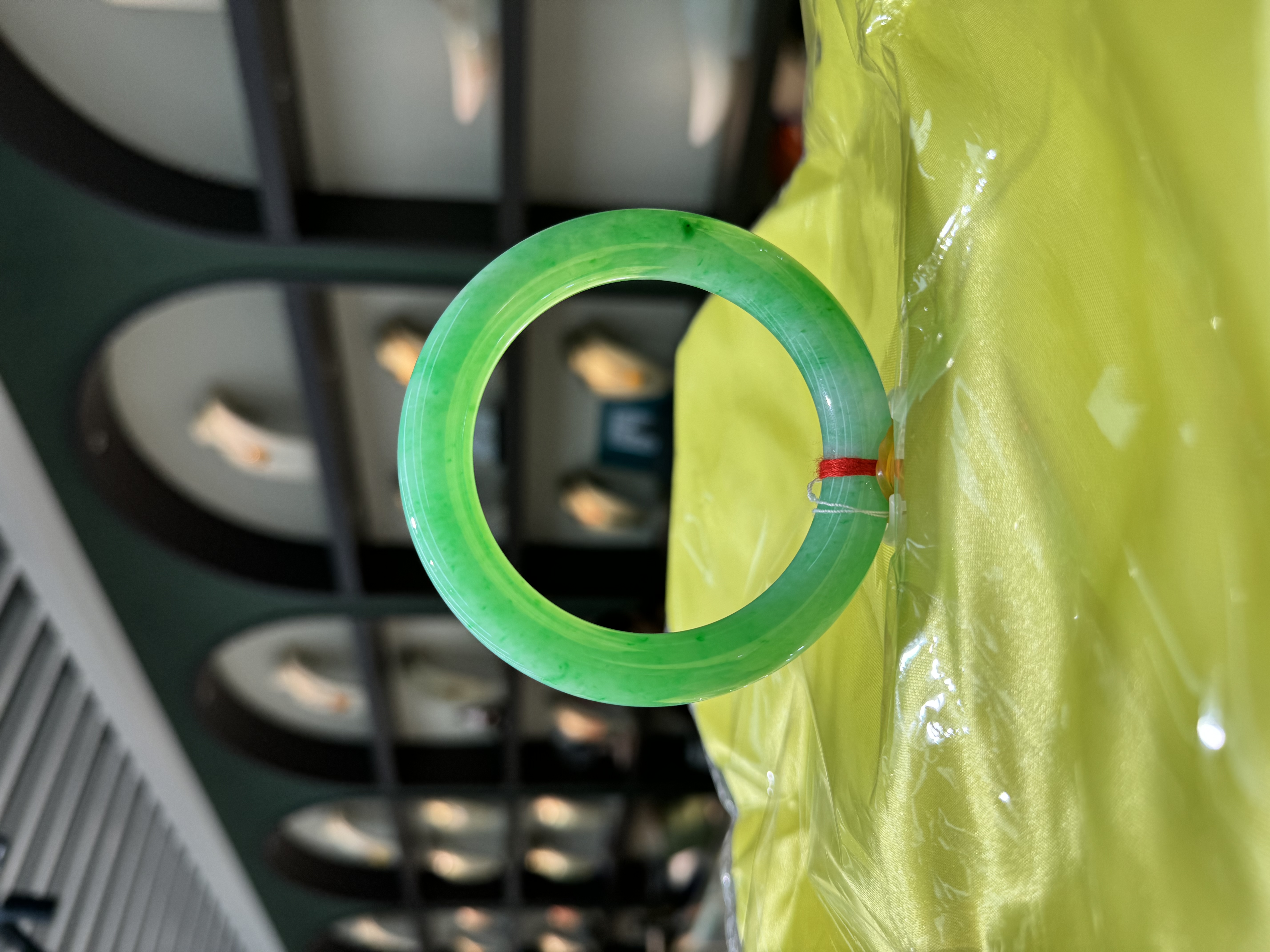 A full green jade bracelet