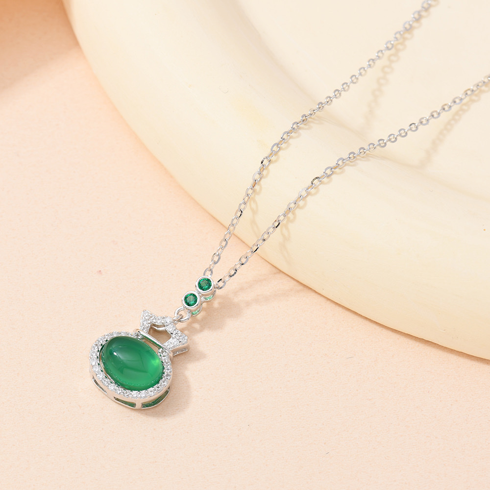 925 sterling silver lucky bag with chalcedony and diamond accessories, a simple, fashionable and personalized women's patchwork decoration Specification image