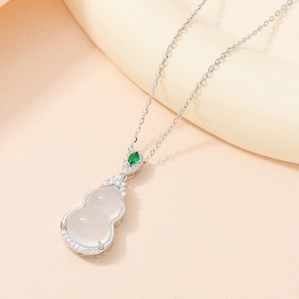 Influence S925 sterling Silver necklace chalcedony Gourd pendant, fashionable, simple, versatile and trendy Chinese-style accessory detail image 2