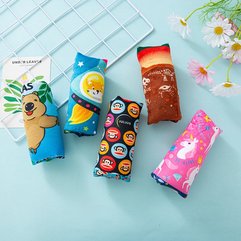 Factory direct sales of stress-relieving toys, plush toys, water snakes that can't be caught, children's cartoon pranks, release balls that can't be held, stress-relieving balls, pinching fun