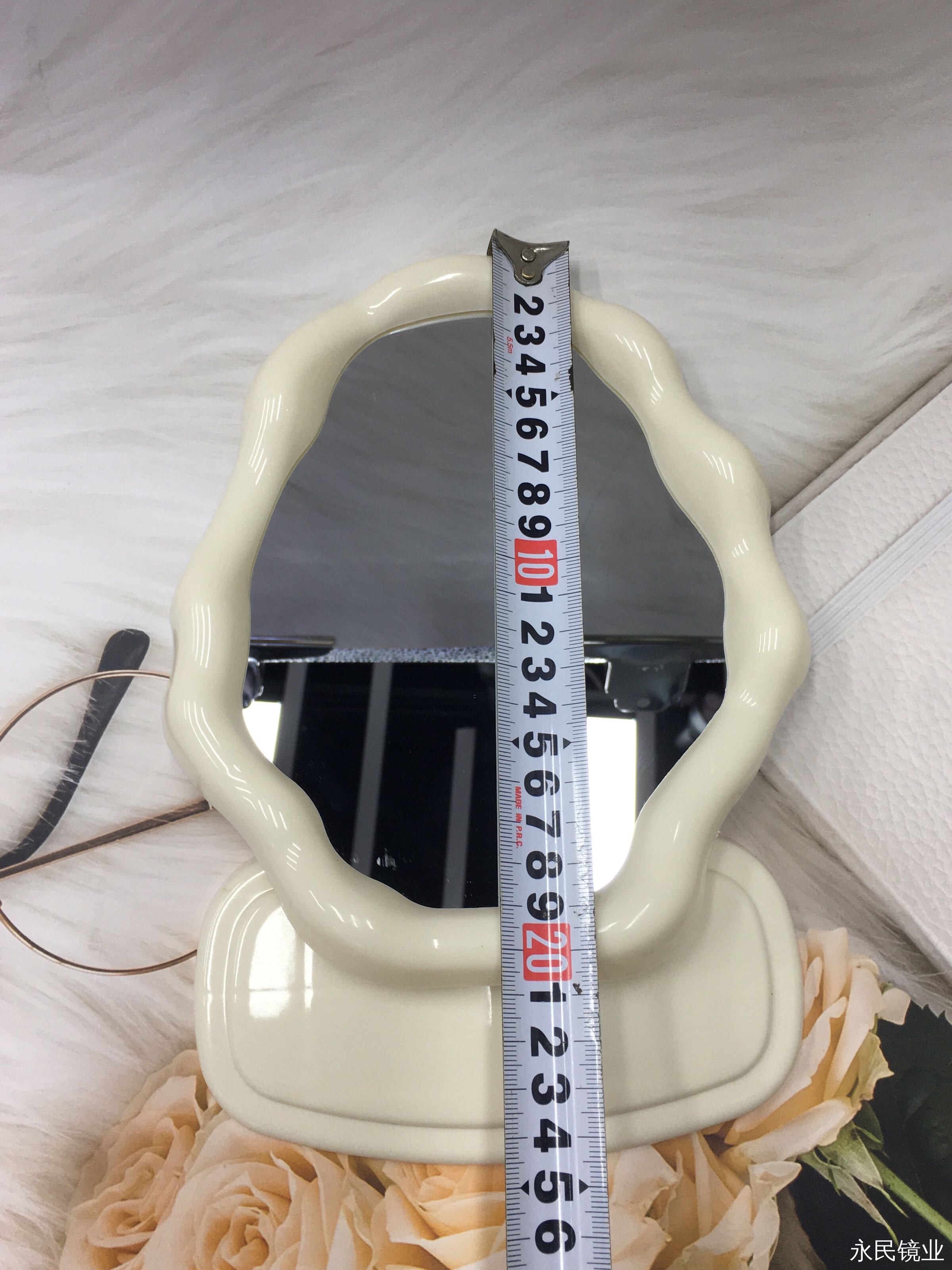 【永民镜业】Y516云朵化妆镜 随时随地打造完美妆容 不易刮花 出口外贸化妆镜 精美设计清晰明亮详情图5