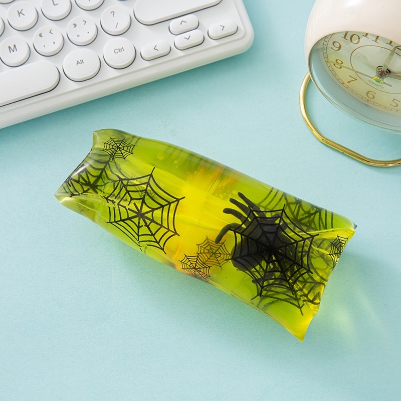 Factory direct sales of creative prank smooth toys, spoof props for adults to relieve stress and vent water balloons, and water snake toys that can't be caught Specification image