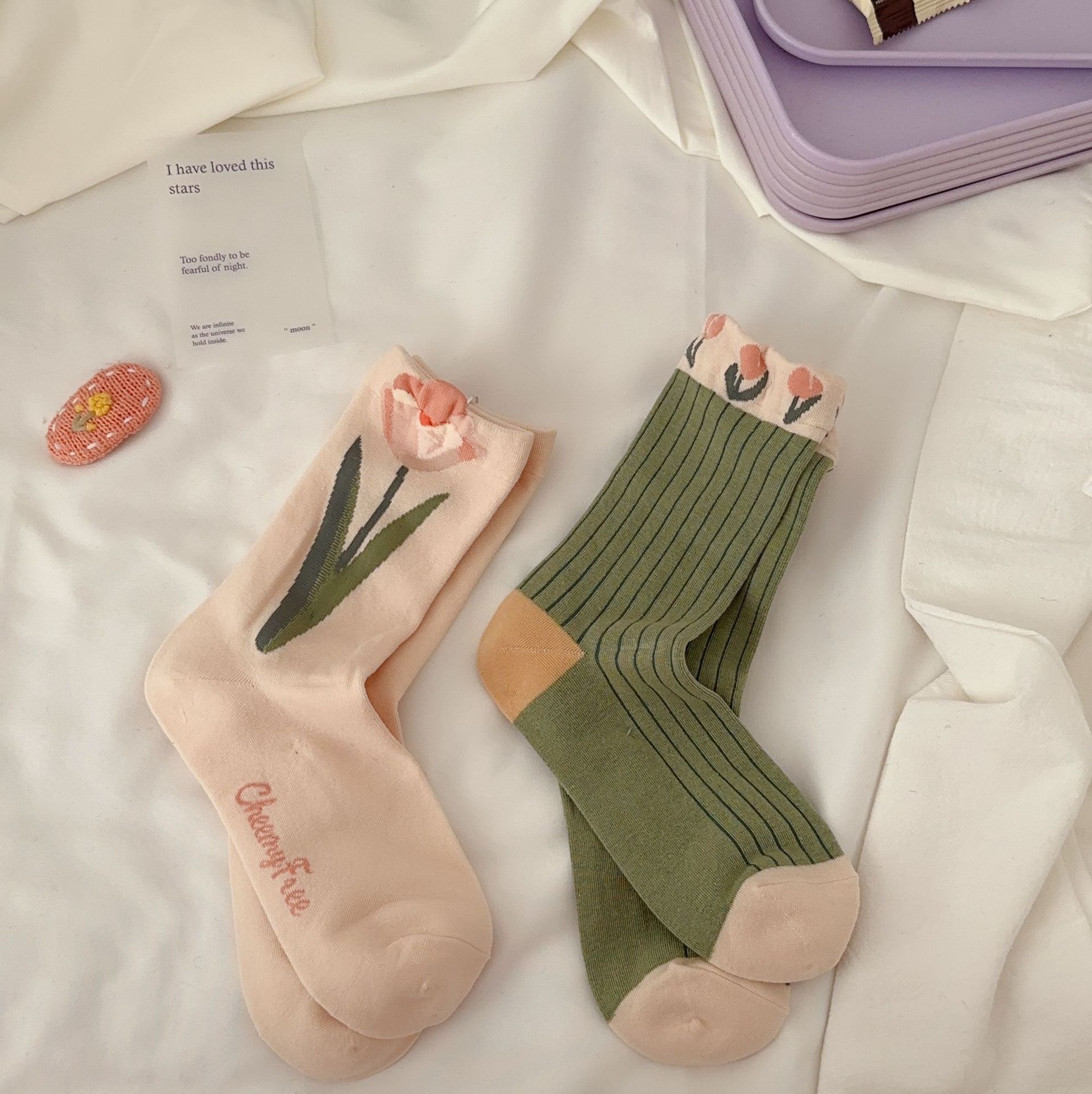 Fresh tulip, versatile for ladies, cotton mid-length socks, retro style for women, courtly girlish, cute style detail image 7