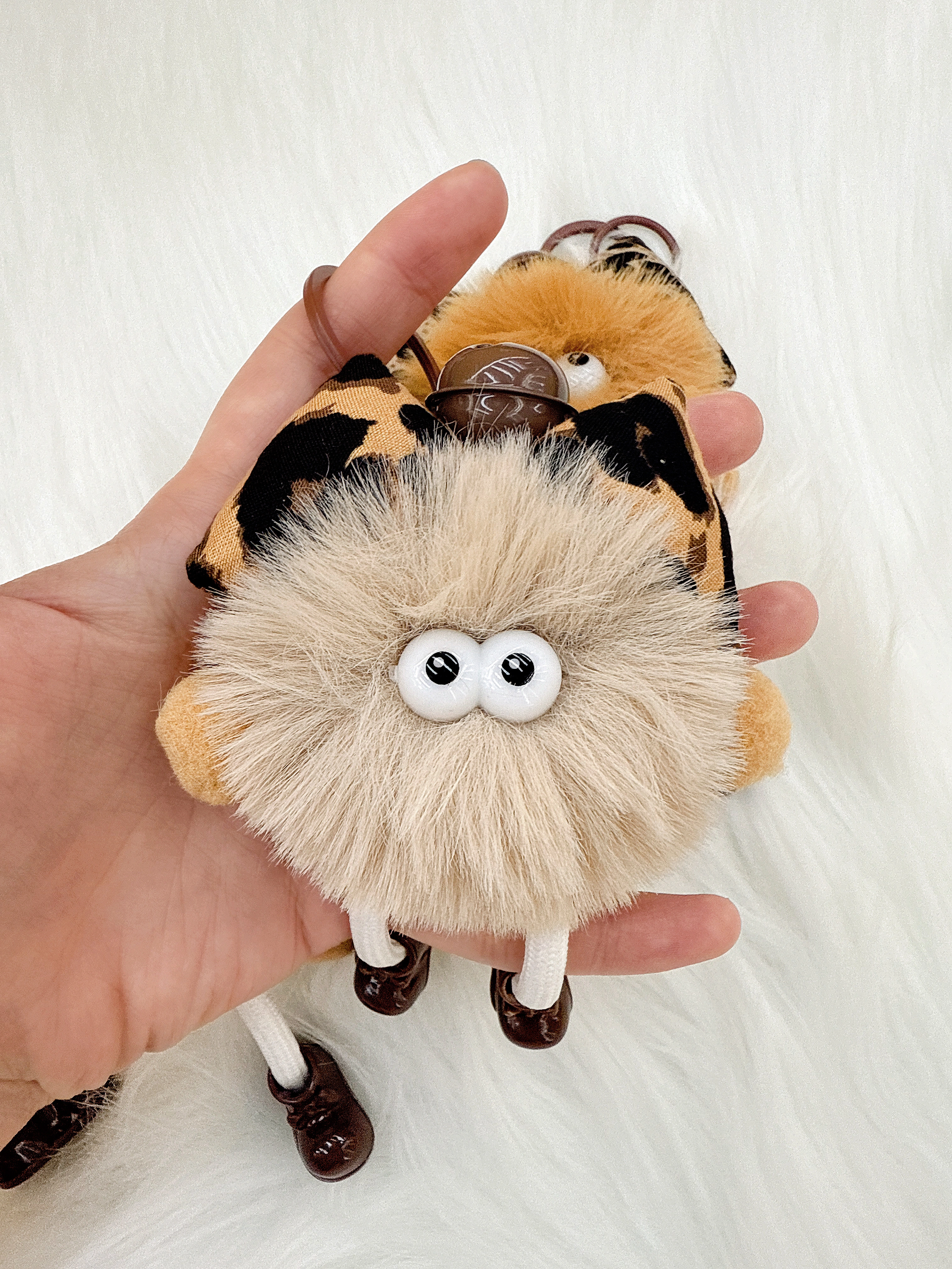 Cute rabbit fur leopard print bow, small coal ball bag pendant, plush car keychain pendant, gift detail image 3