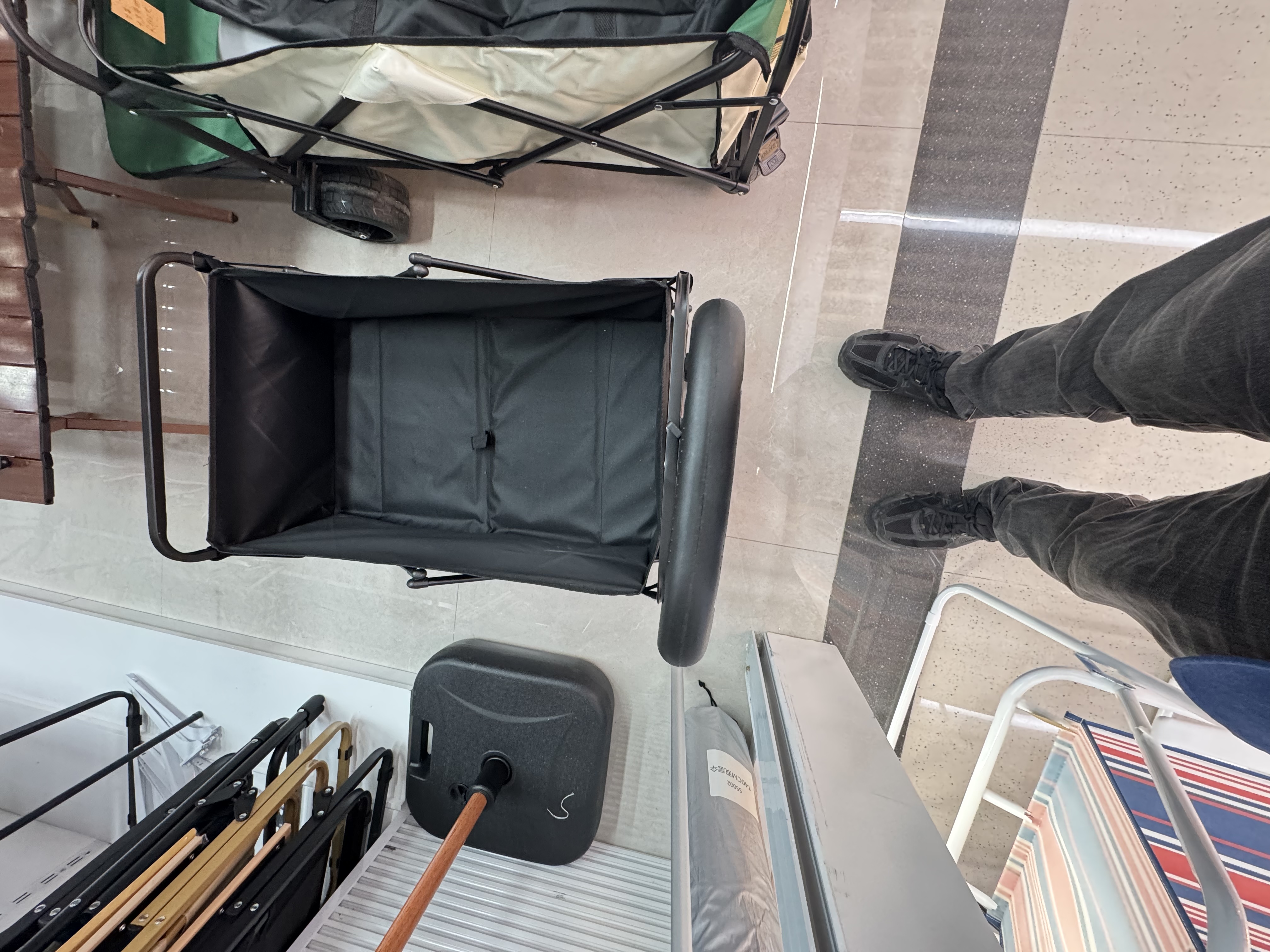 户外用品露营桌椅套装便携折叠露营车专用椅子休闲野餐桌椅组合露营车产品图