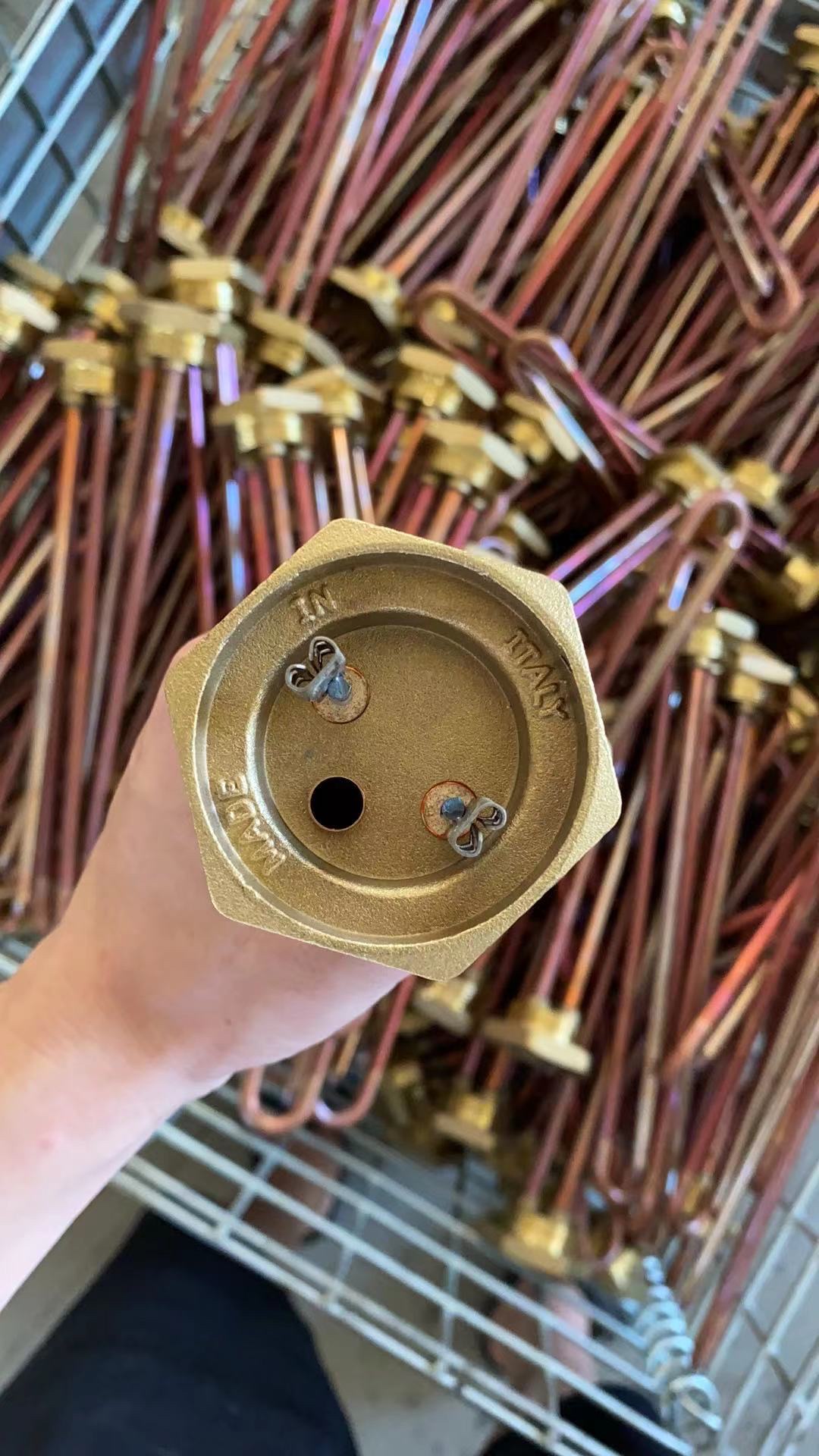 2025新款商用电热水器加热管发热管细节图