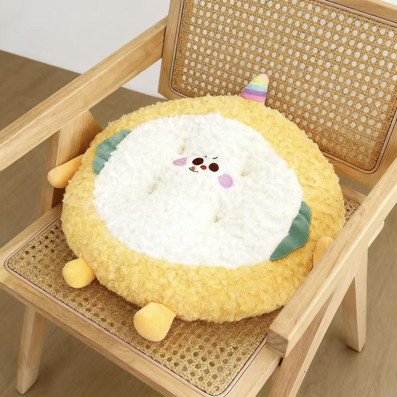 Tatami office seat cushion, Japanese chair cushion, big-eyed cute bread memory foam, round student long-sitting cushion, seat cushion detail image 9
