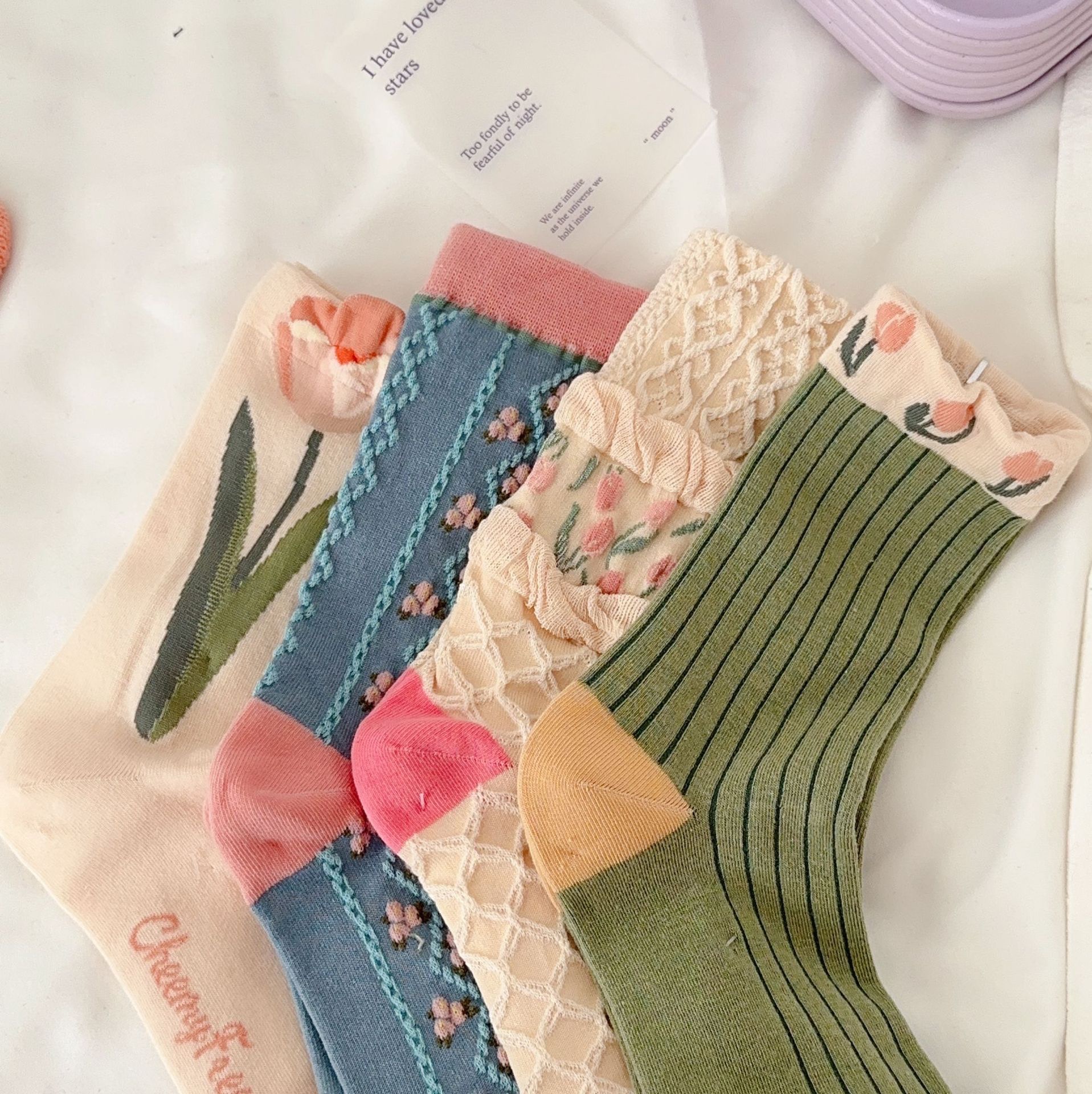 Fresh tulip, versatile for ladies, cotton mid-length socks, retro style for women, courtly girlish, cute style detail image 4