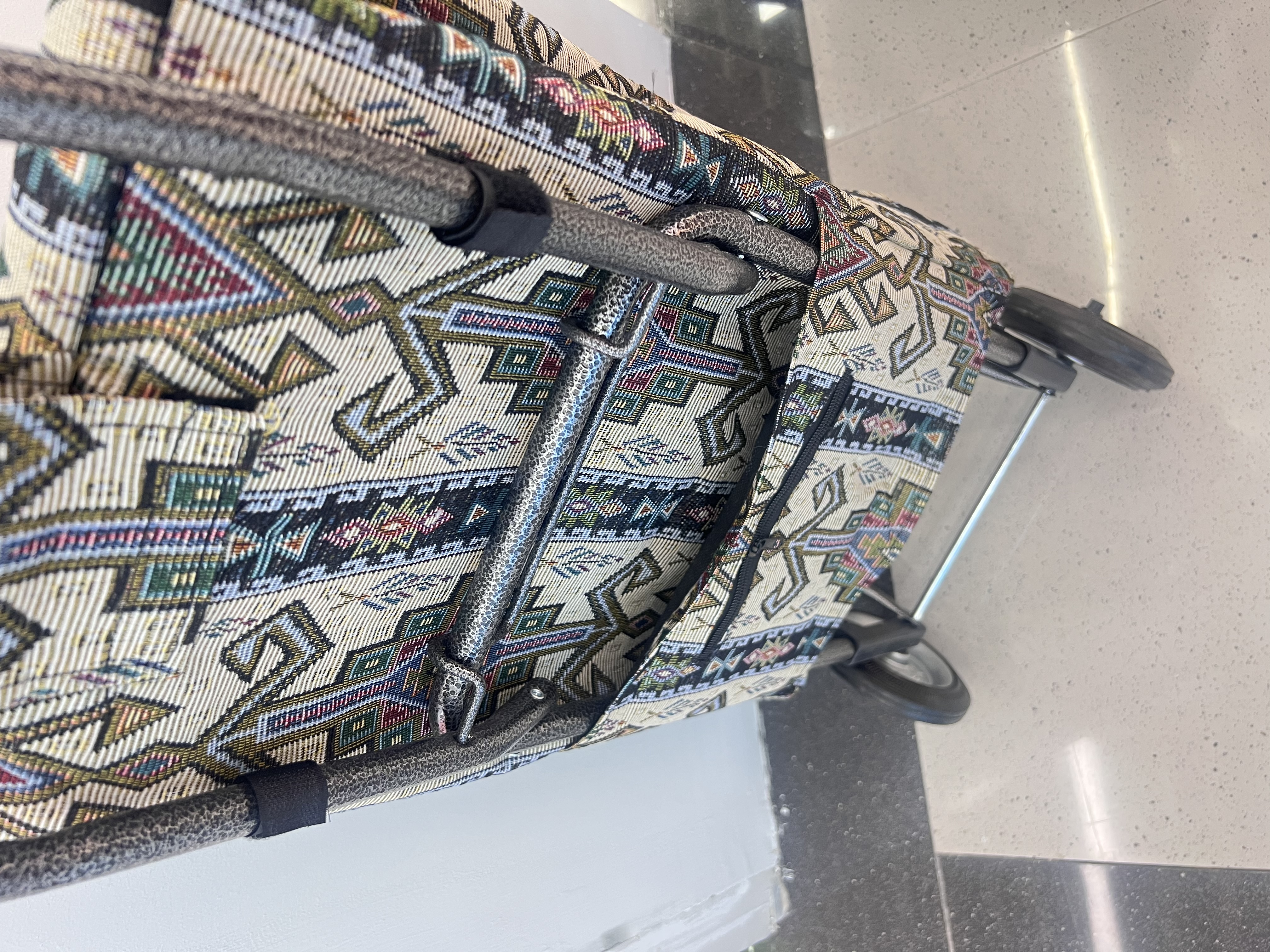 Foldable Shopping Cart, Flower Cloth Hand-Pulled Cart, Iron Wheel Small Cart, Portable, Lightweight, Multi-Functional Iron Wheel Shopping Trolley, Foldable Iron Wheel Hand-Pulled Cart full figure