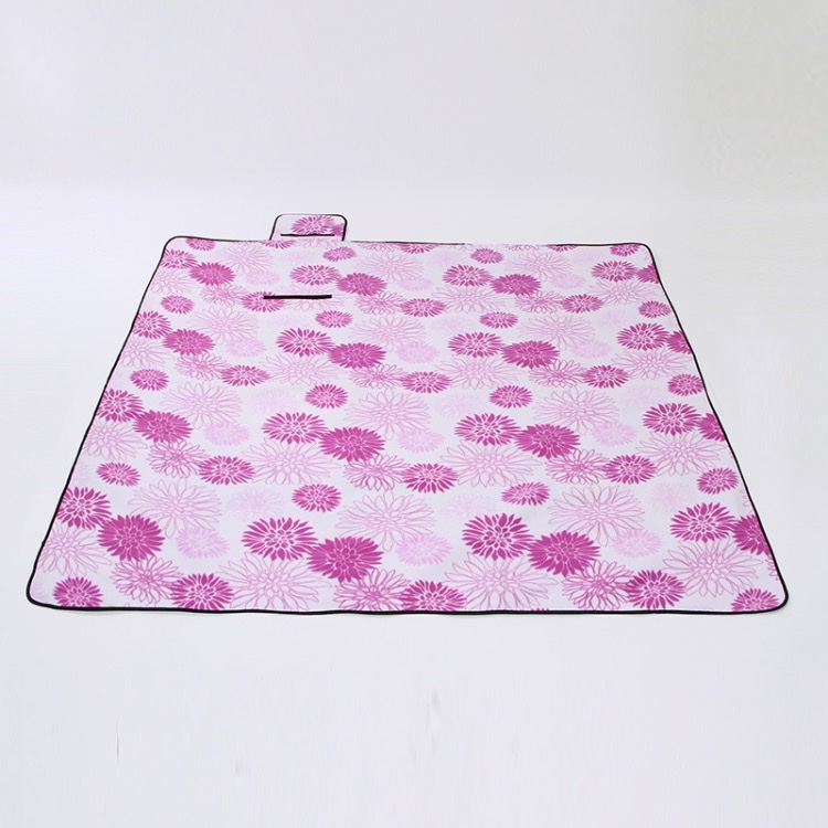 盛源户外绒面铝膜游戏垫帐篷防水防潮隔热垫便携柔软公园野餐垫
2*2产品图