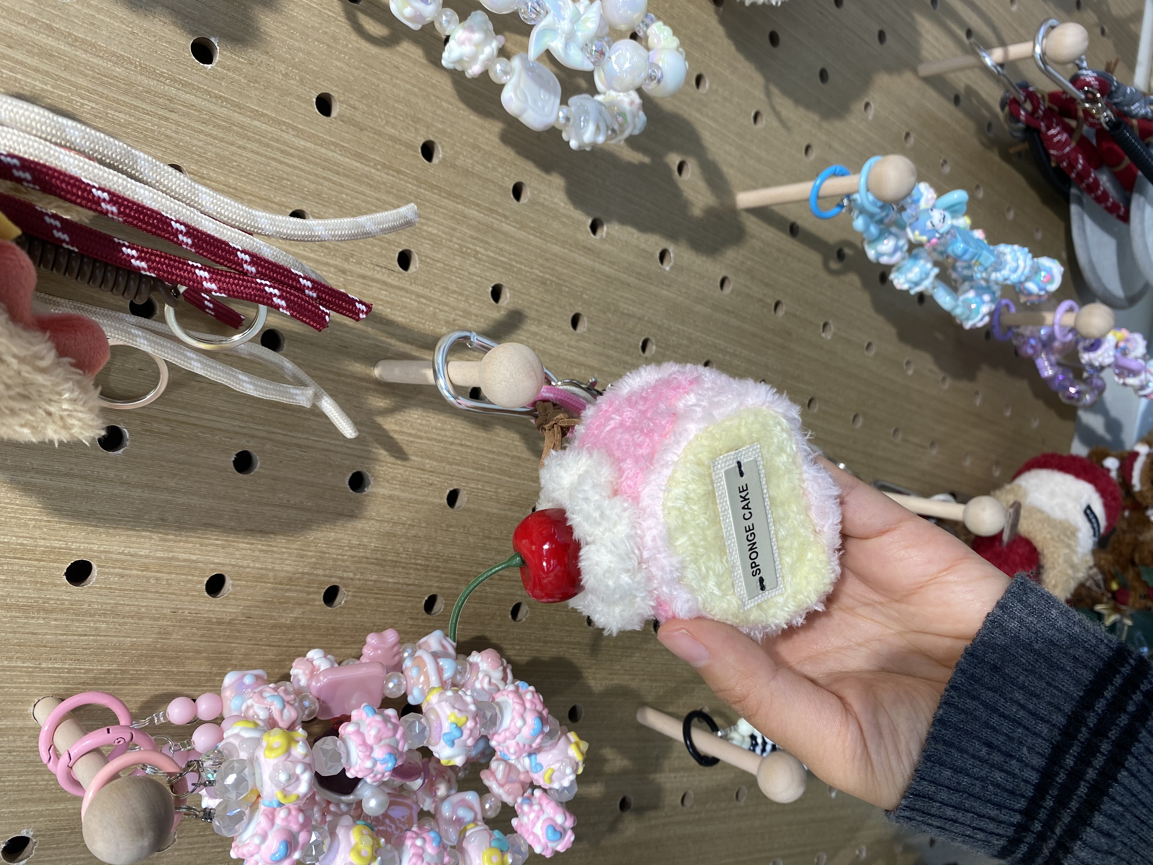 樱桃粉色奶油小蛋糕挂饰钥匙扣包挂
