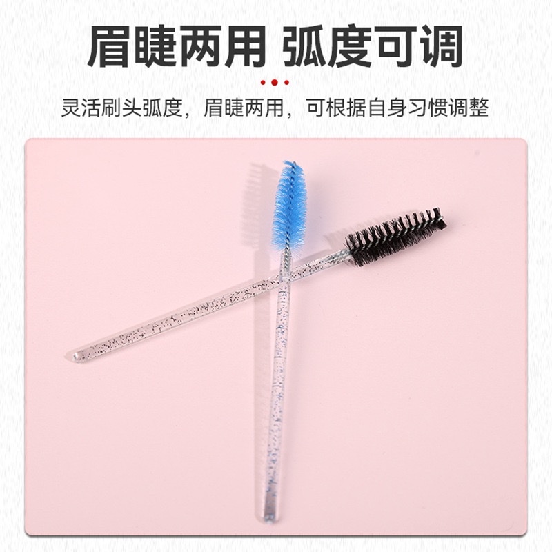 Crystal mascara brushes are in stock and available for wholesale. They are solid and can be used for both eyebrows and eyelashes, as well as colored makeup tools like mascara combs Application Scenario