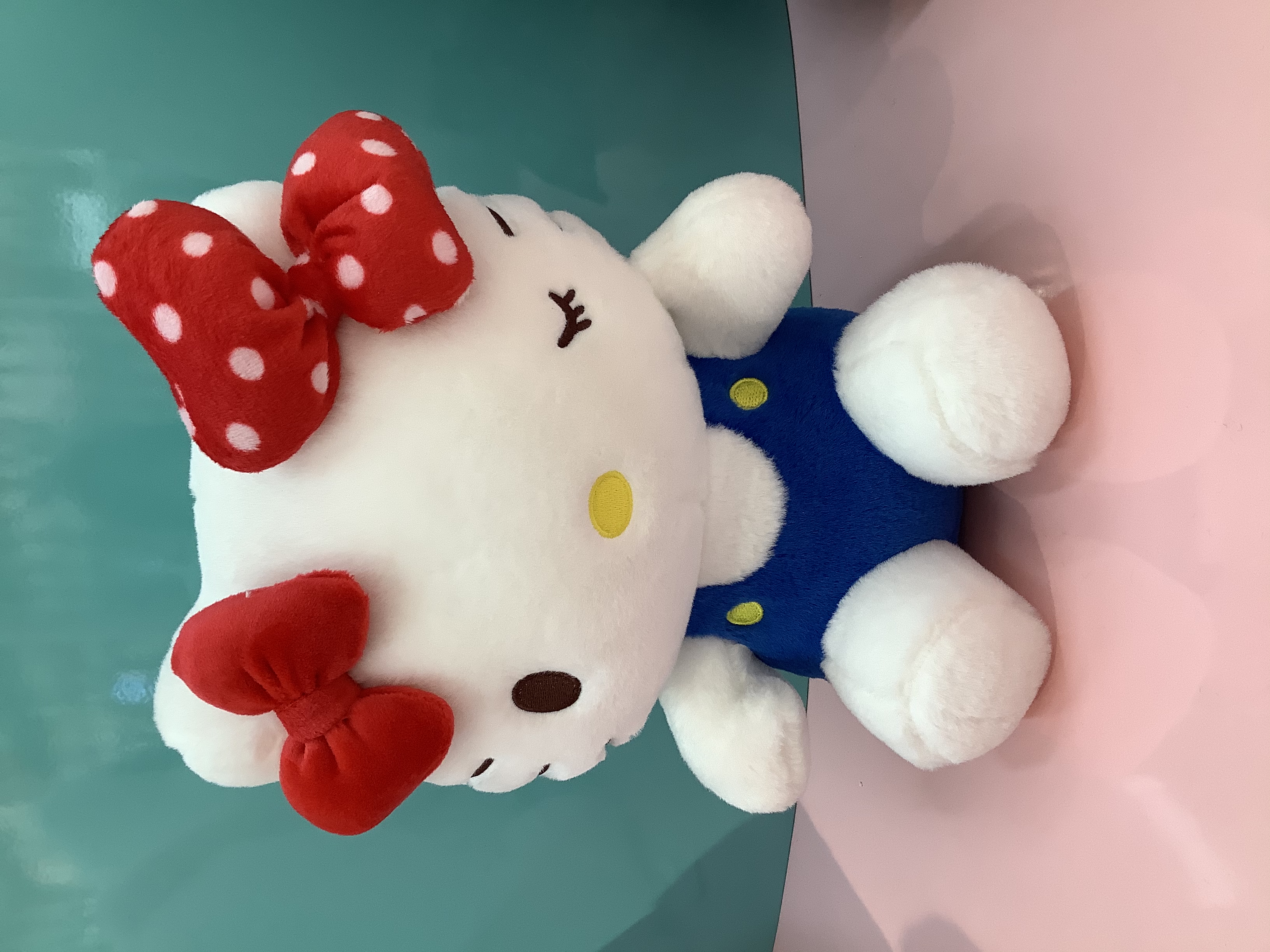 三丽鸥hellokitty公仔坐姿KT毛绒玩具