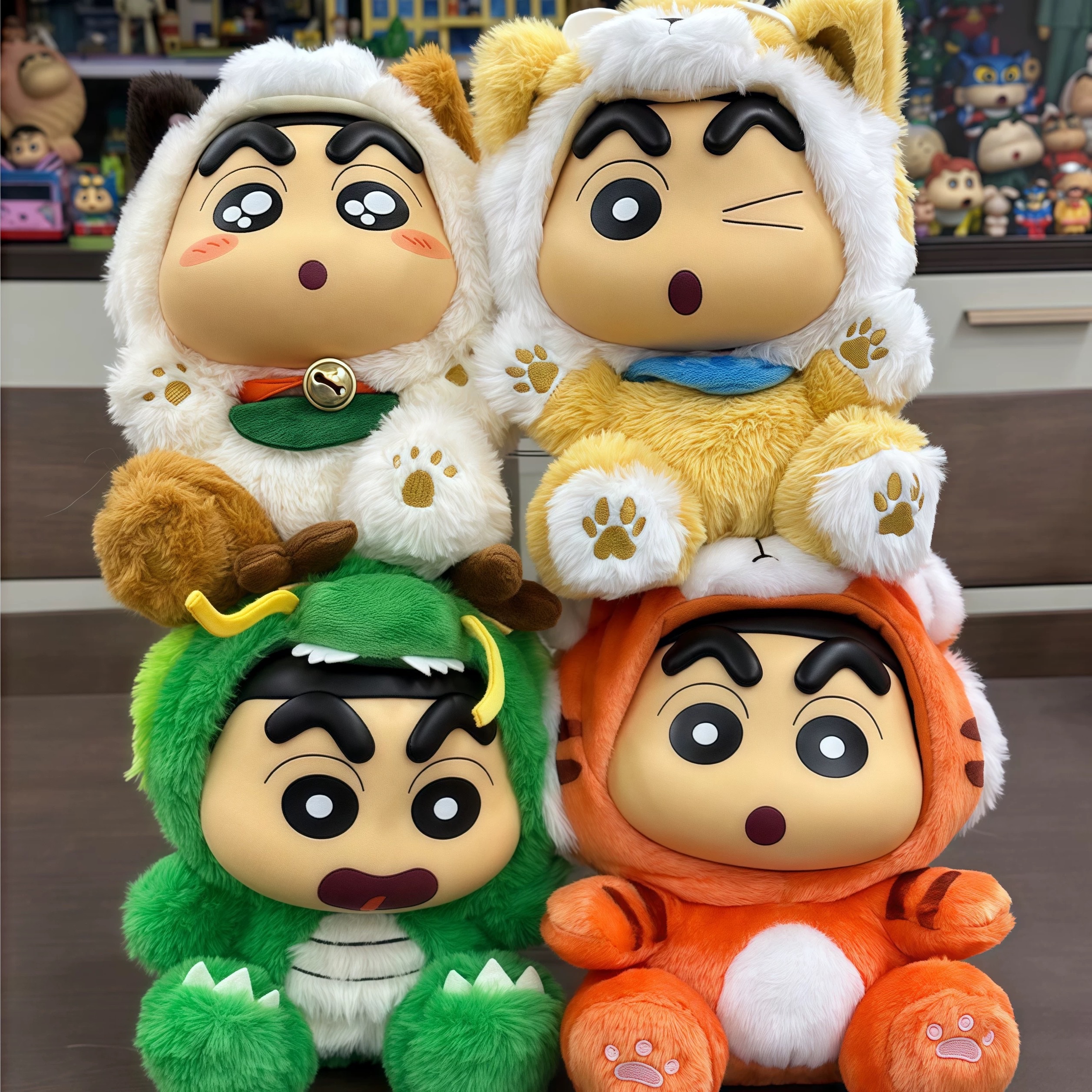 Official genuine, dynamic and creative Crayon Shin-chan blind box, vinyl plush "Story of the Season" figure, Christmas gift doll detail image 7