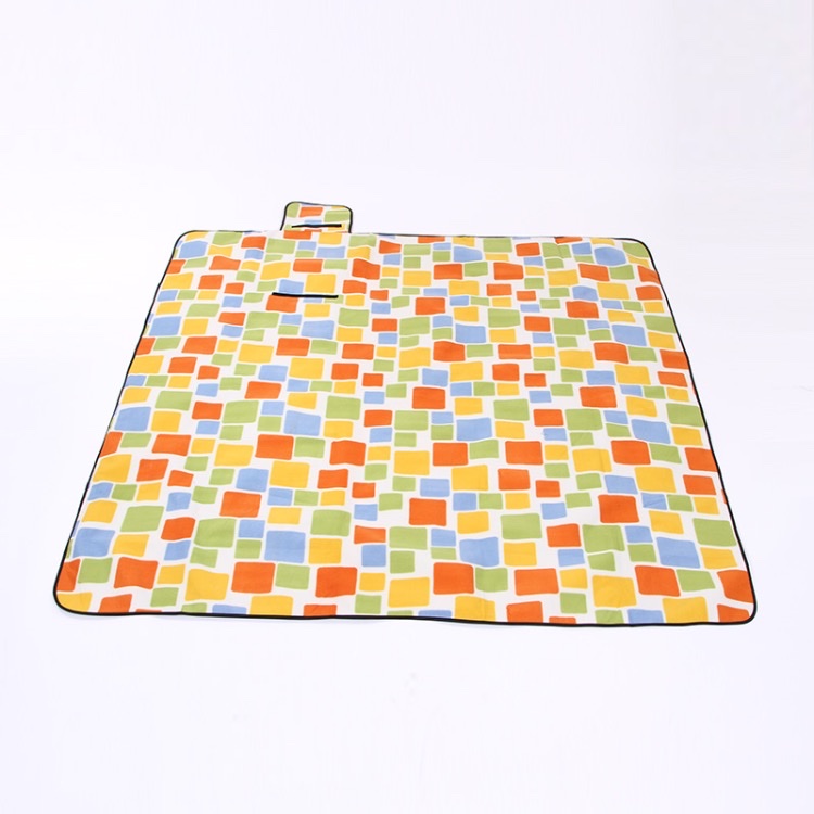 盛源户外绒面铝膜游戏垫帐篷防水防潮隔热垫便携柔软公园野餐垫
2*2详情图2