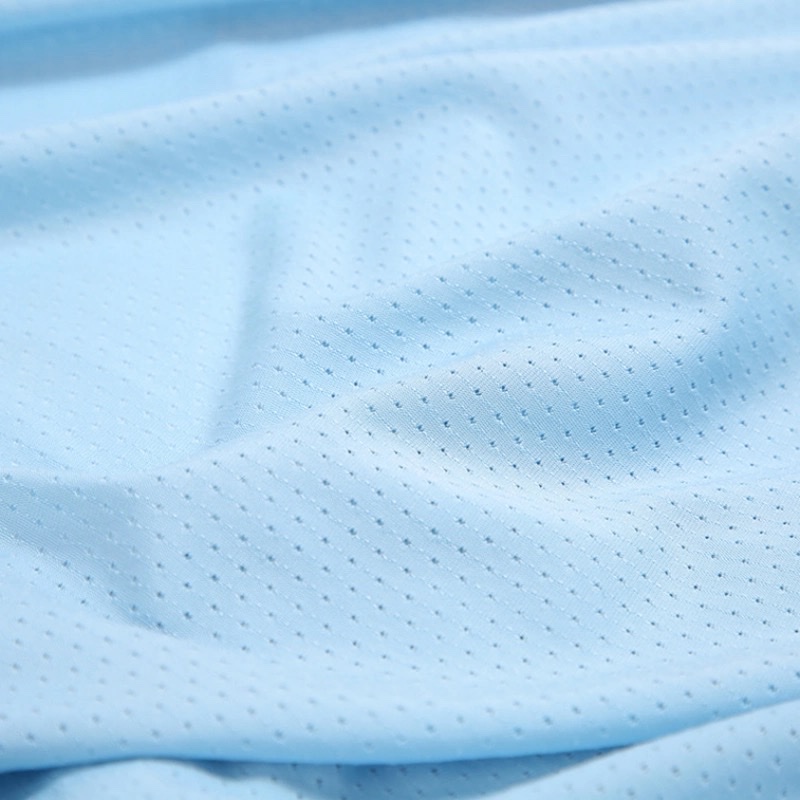 Quick-drying professional sun-protective shirts in stock, high-elasticity ice silk mesh fabric, cool, breathable and lightweight sun-protective clothing, ice sleeve fabric Application Scenario