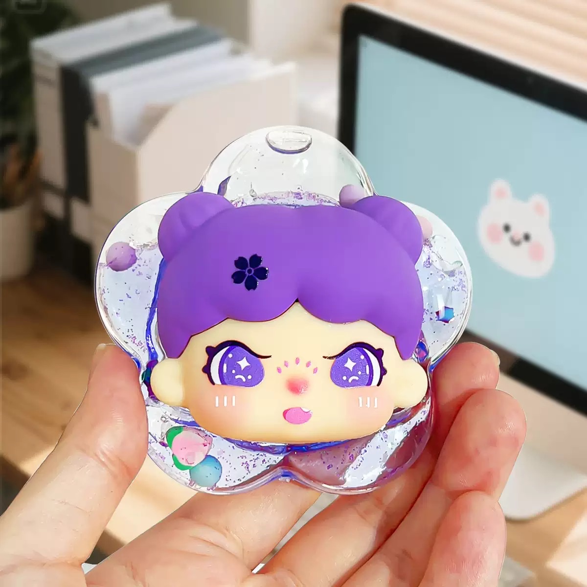 Petal Girl acrylic small creative cute cartoon ornaments, trendy toys, girlish bedroom small gifts, table decorations, matching blind boxes Application Scenario
