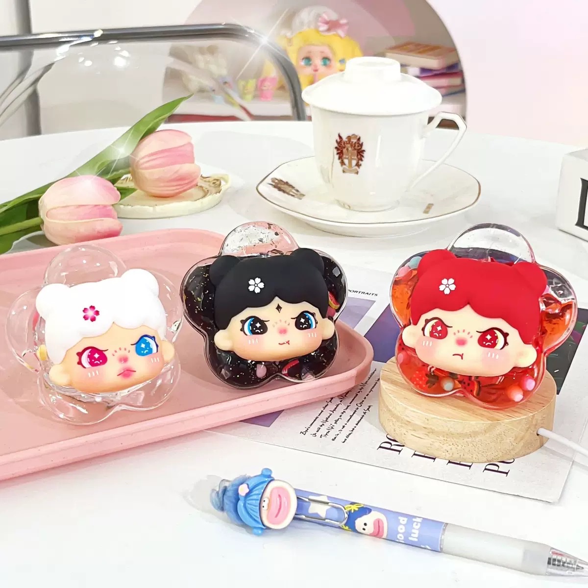 Petal Girl acrylic small creative cute cartoon ornaments, trendy toys, girlish bedroom small gifts, table decorations, matching blind boxes Specification image