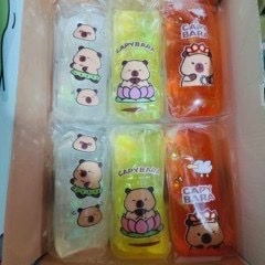 Factory direct sales of stress-relieving toys. Water snake that can't be caught by the Internet celebrity Kapiba. Water snake stress-relieving toys that can't be caught. Cute children's release and stress relief. Big slippery water bag Application Scenario