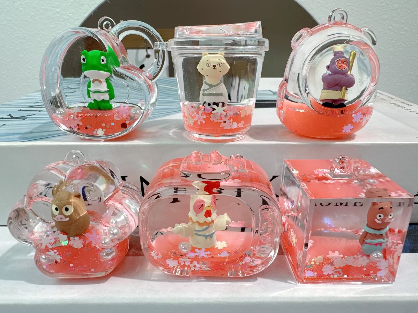 跨境爆款迪士尼流沙瓶钥匙扣挂件可爱卡通入油爆闪书包挂饰米奇米妮唐老鸭维尼熊挂件批发详情图20