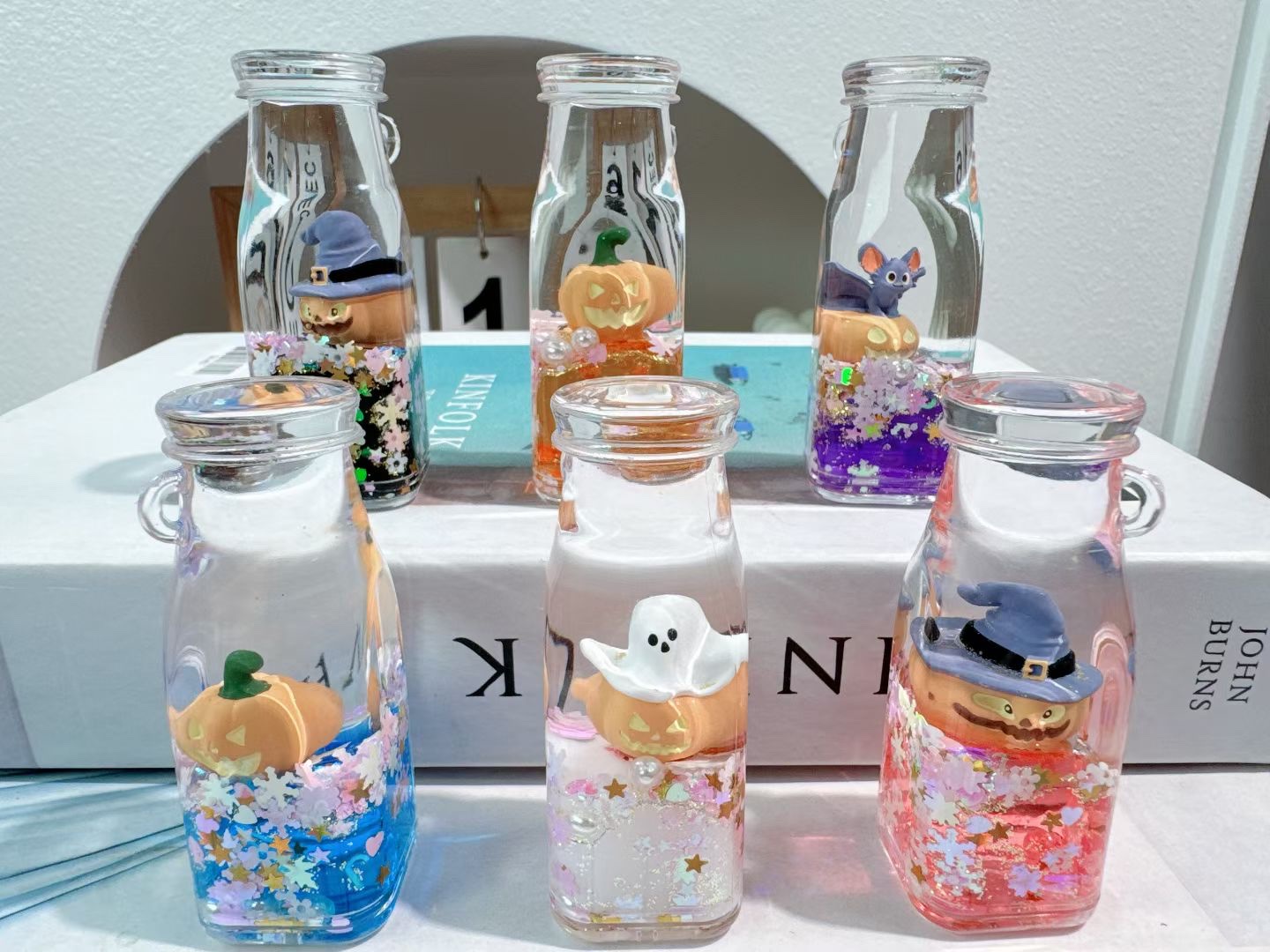 跨境爆款迪士尼流沙瓶钥匙扣挂件可爱卡通入油爆闪书包挂饰米奇米妮唐老鸭维尼熊挂件批发详情图8