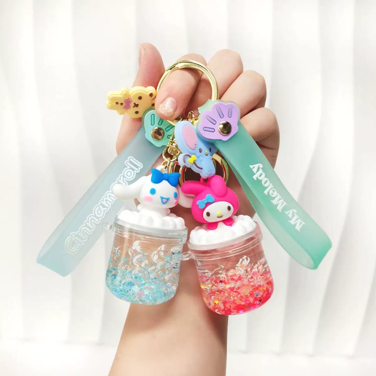 网红卡通KT水晶车钥匙扣女书包挂件小饰品入油流沙星黛露创意挂饰盲盒详情图4