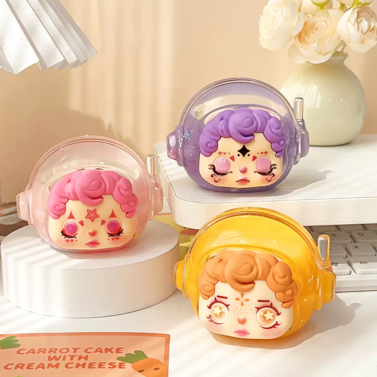 Douyin's best-selling flowing sand milk bean Astronaut Oil flowing sand diy decorative collectible blind box