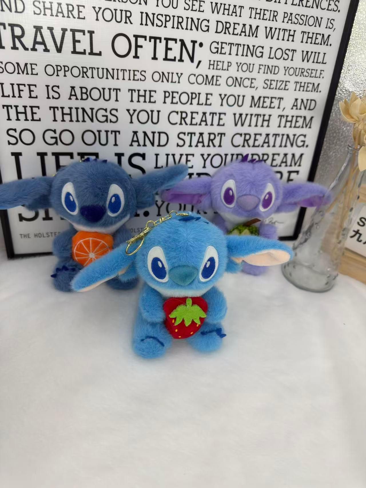 抱水果史迪仔毛绒玩具玩偶