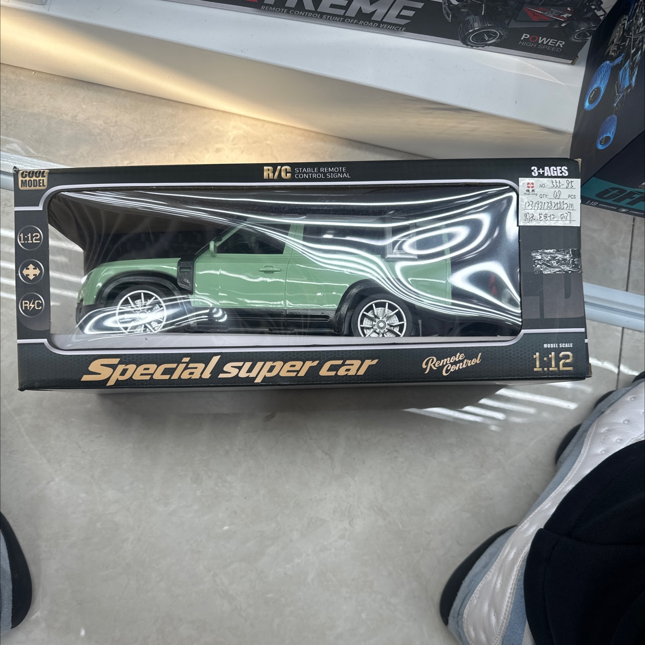 Children's remote control excavator toy, fun engineering vehicle, children's toy car, remote control car model, suitable for boys and girls as a gift