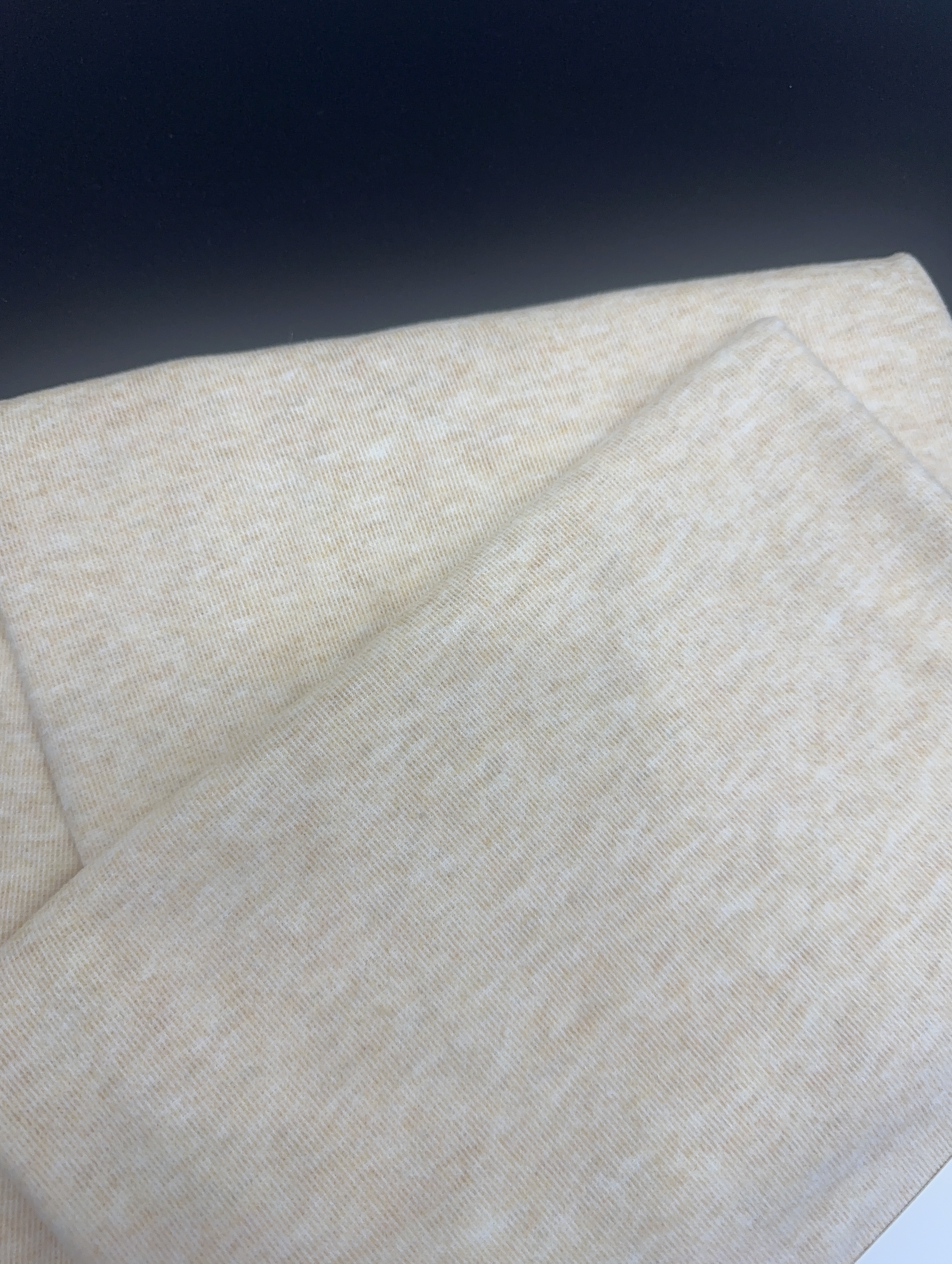 Available in stock: polyester fabric with 180g/200g/220g/280g fleece composite lining detail image 2