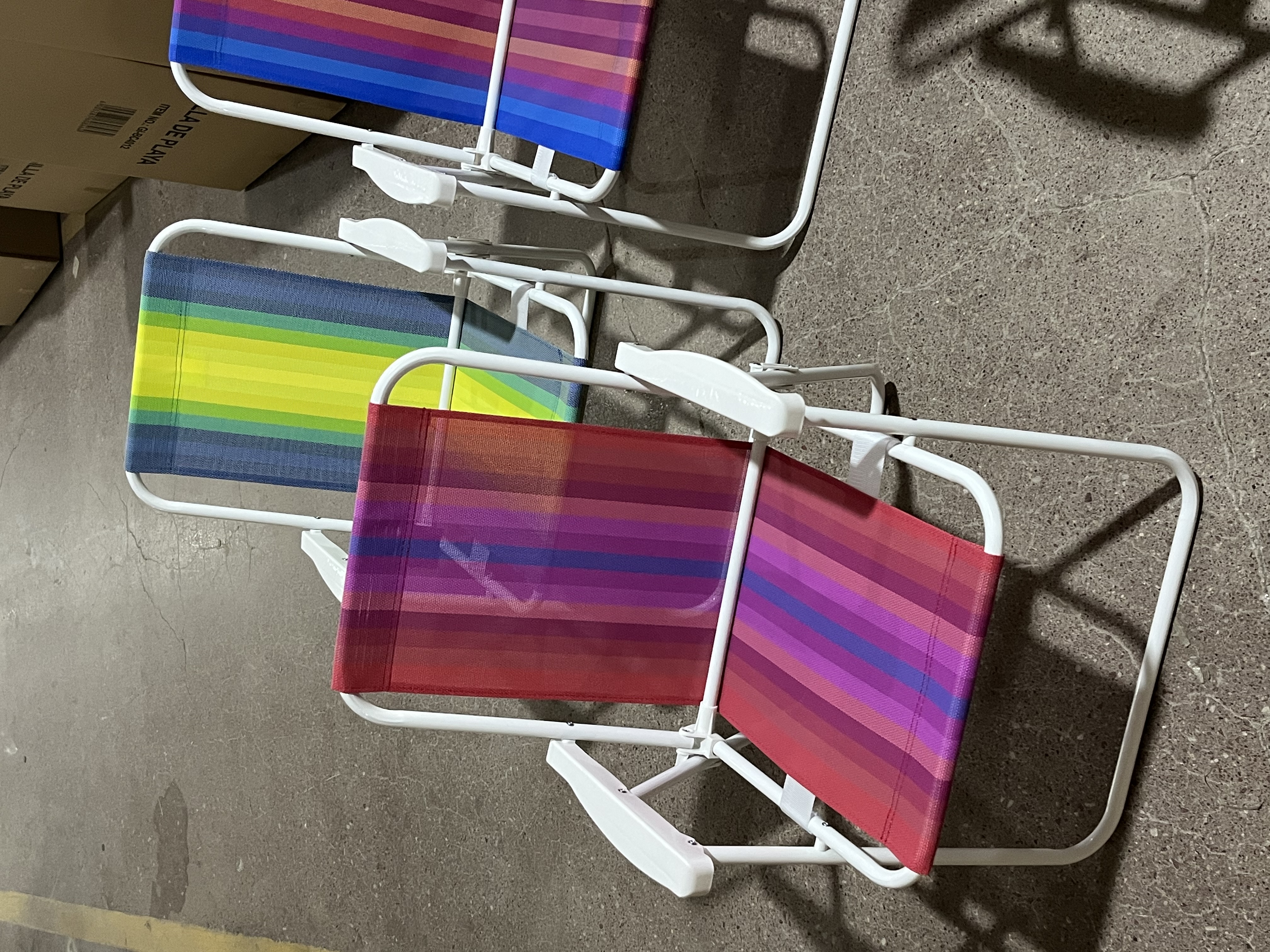 跨境直供折叠椅 户外休闲椅 沙滩椅 弹簧椅便携式钓鱼椅凳子靠背椅详情图7